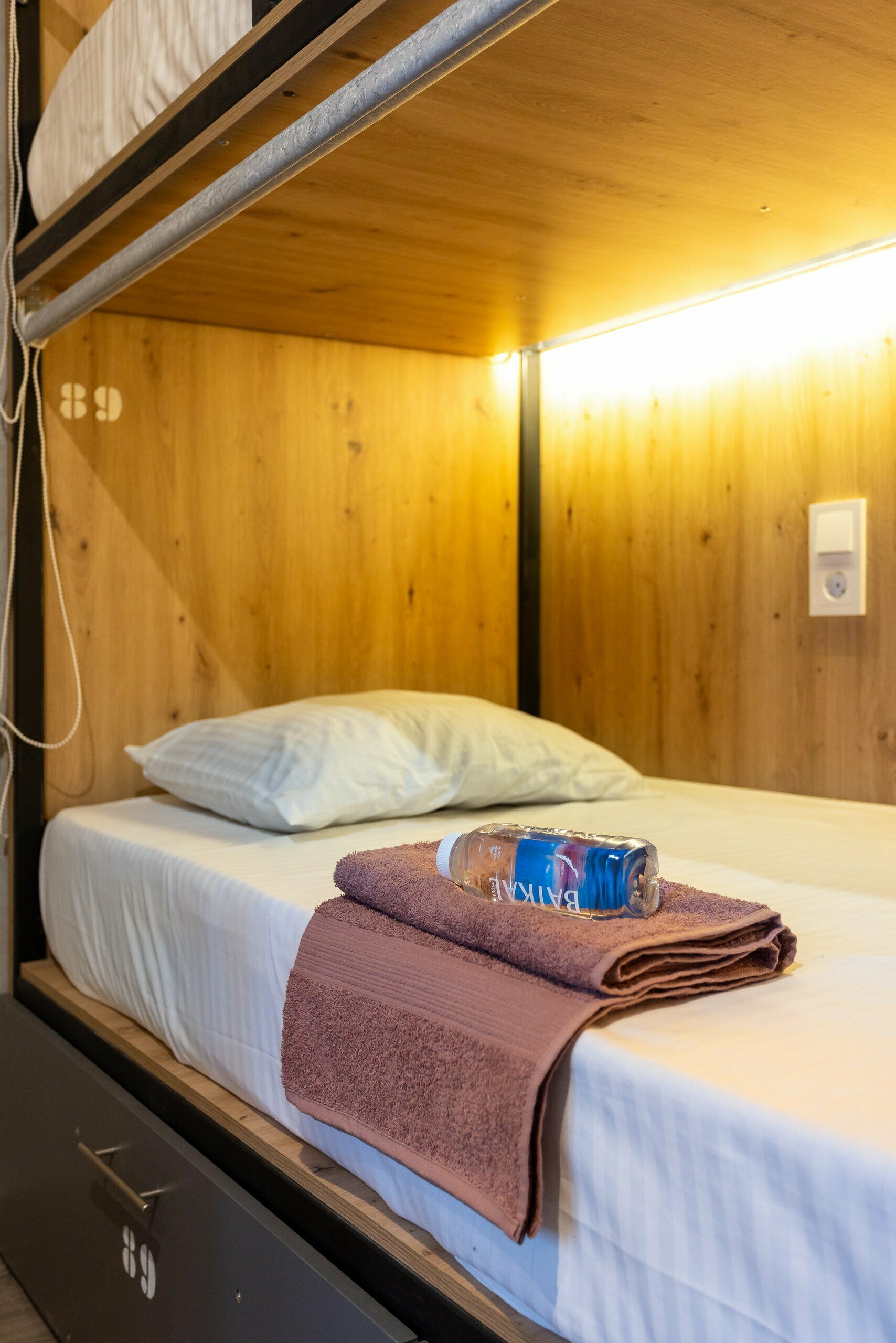 21. Кровать в общем 6-местном номере для мужчин