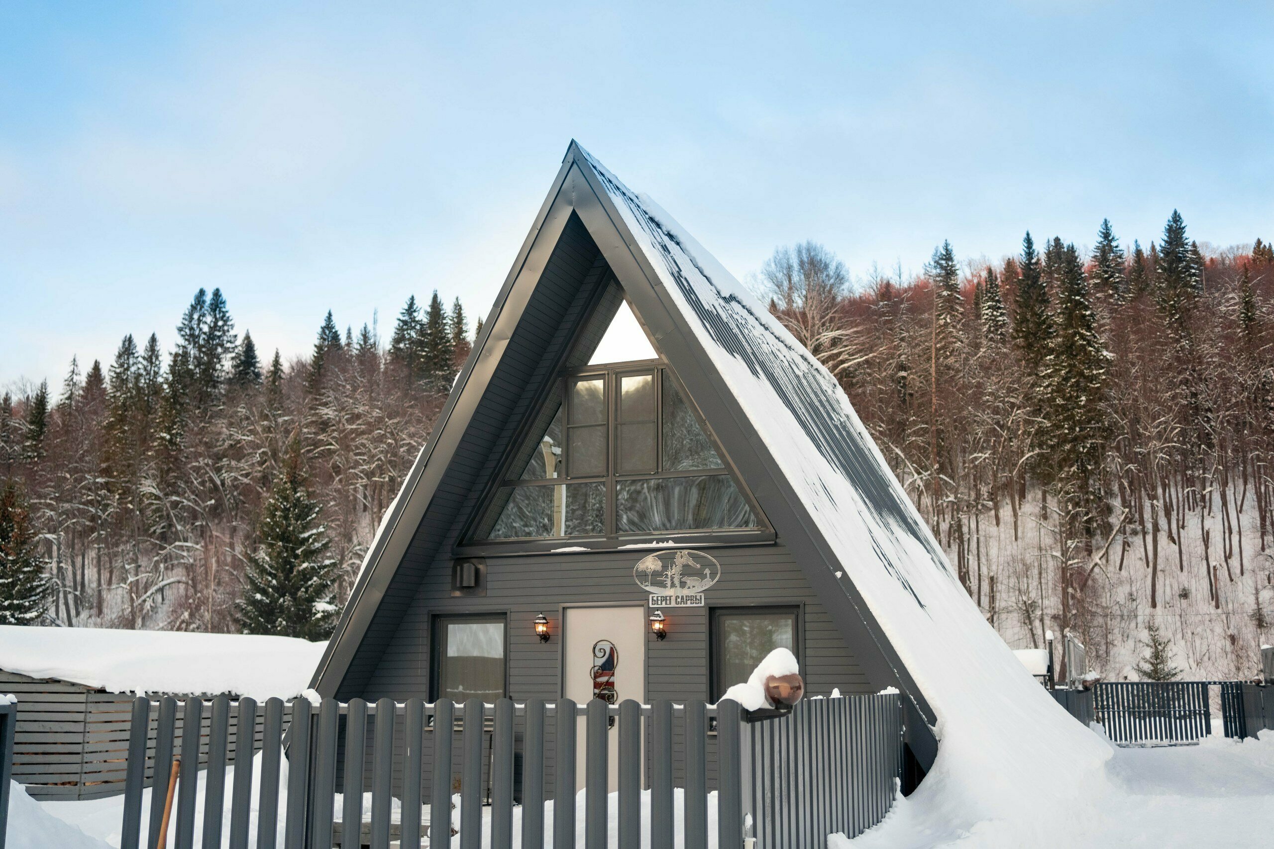 Коттедж с видом на озеро