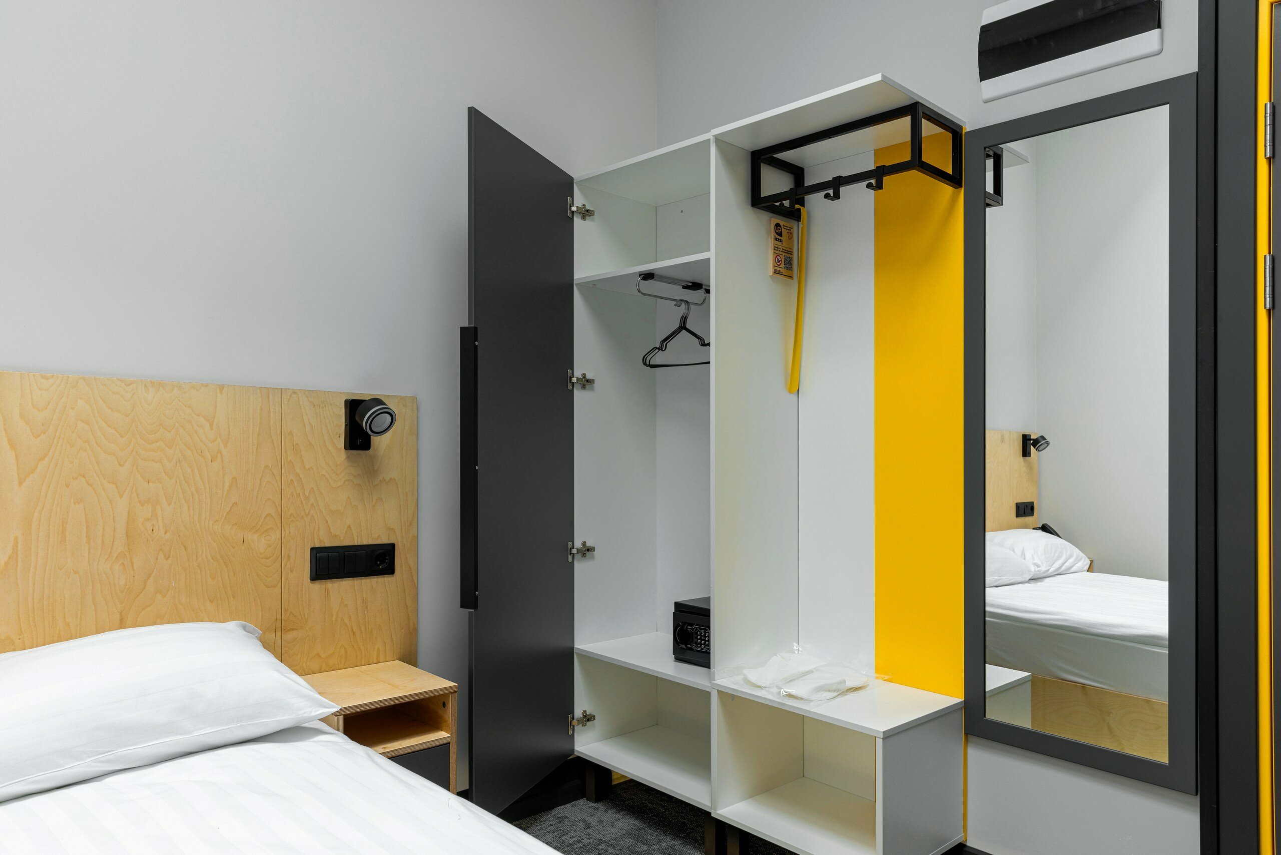 izzziUP Mansarda Smart