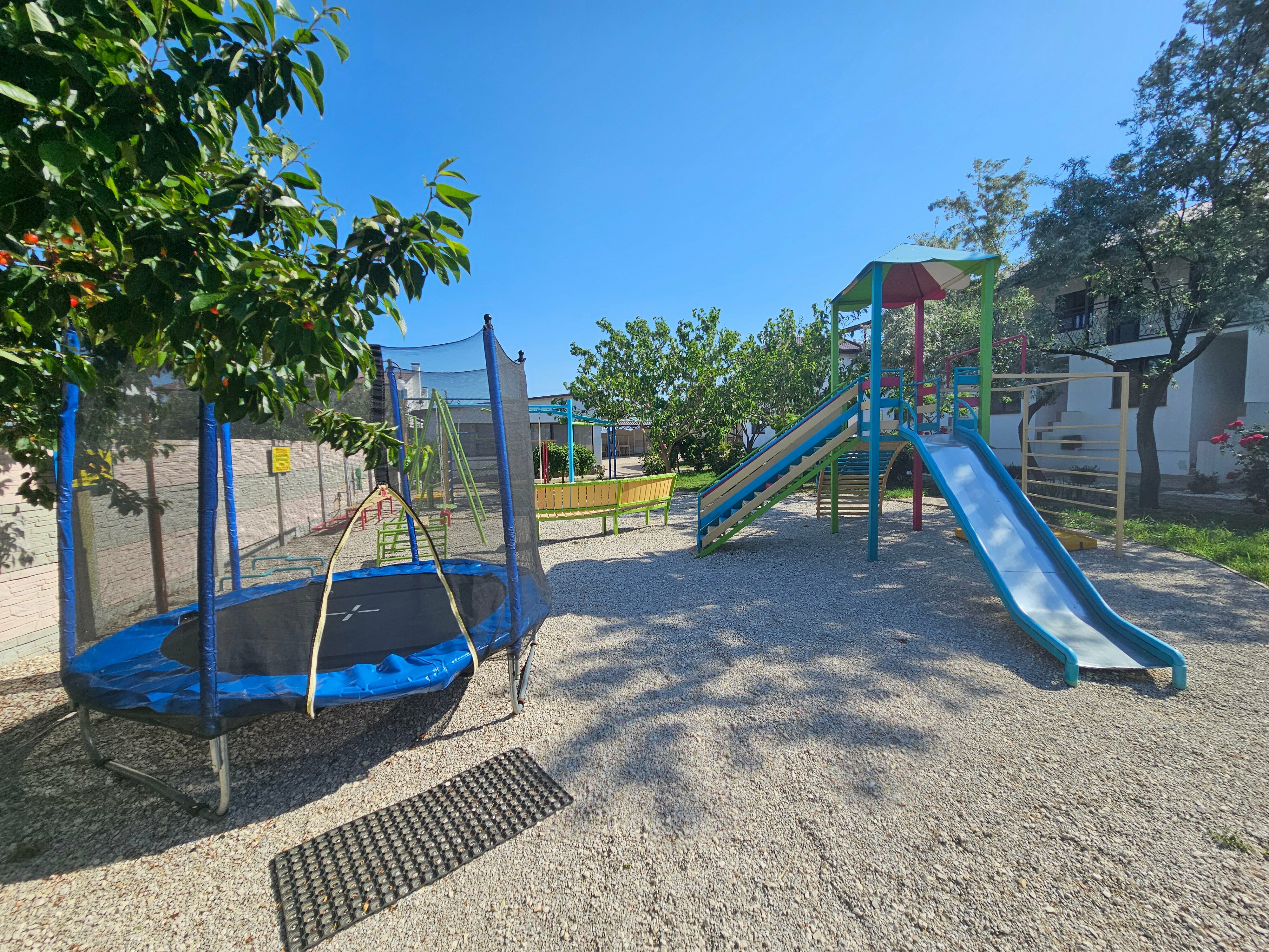 Улучшенный трехместный номер