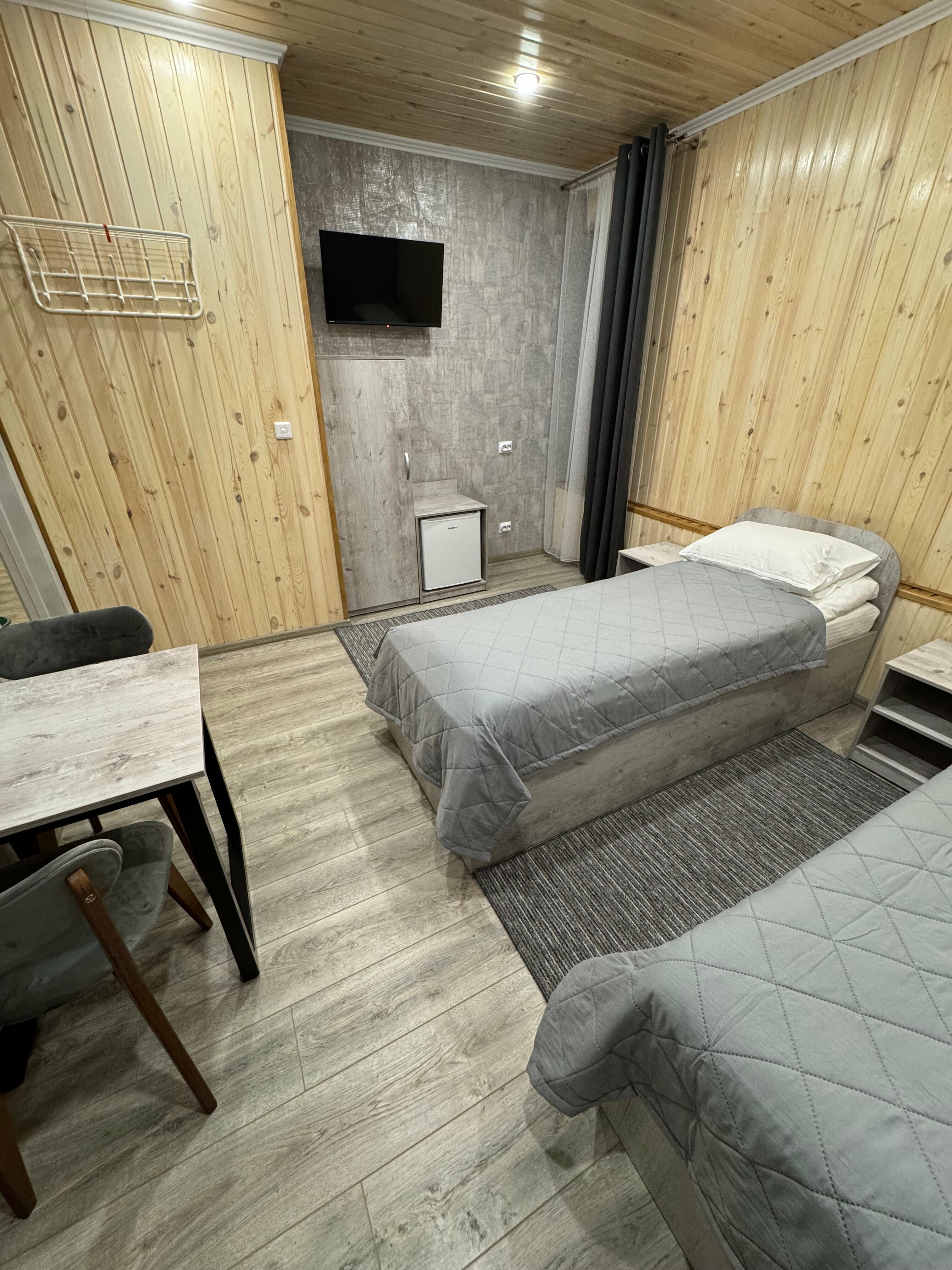 Улучшенный двухместный номер с 2 отдельными кроватями