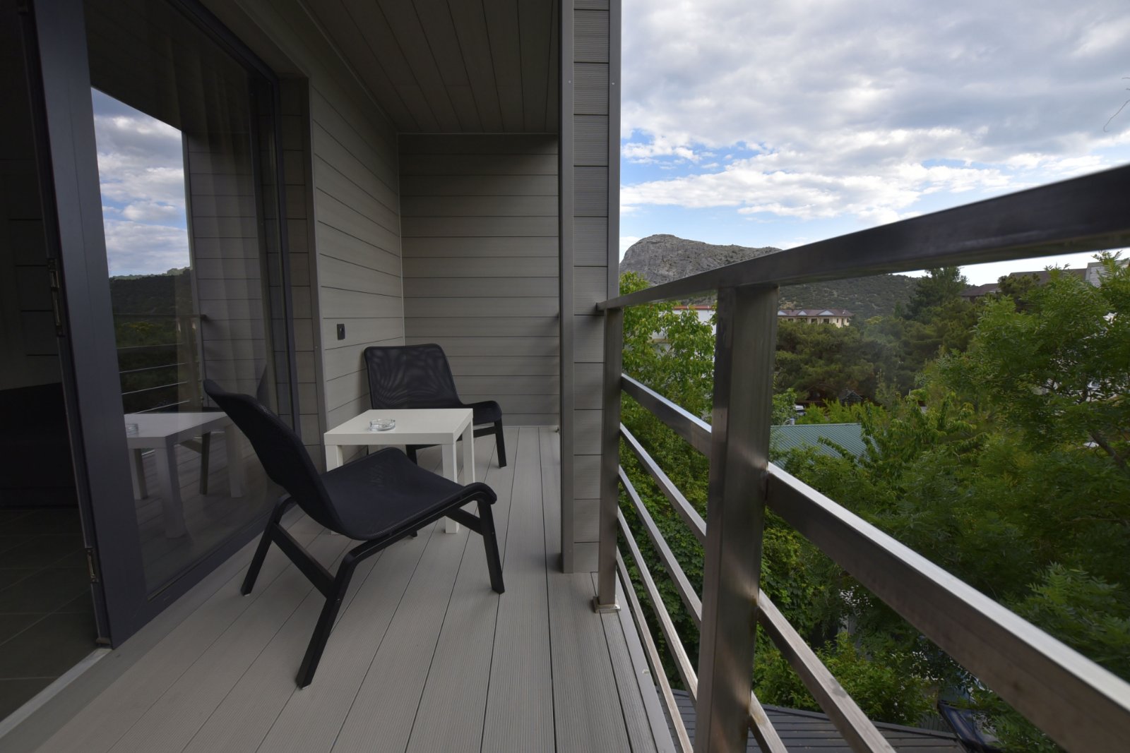 Люкс с видом на горы