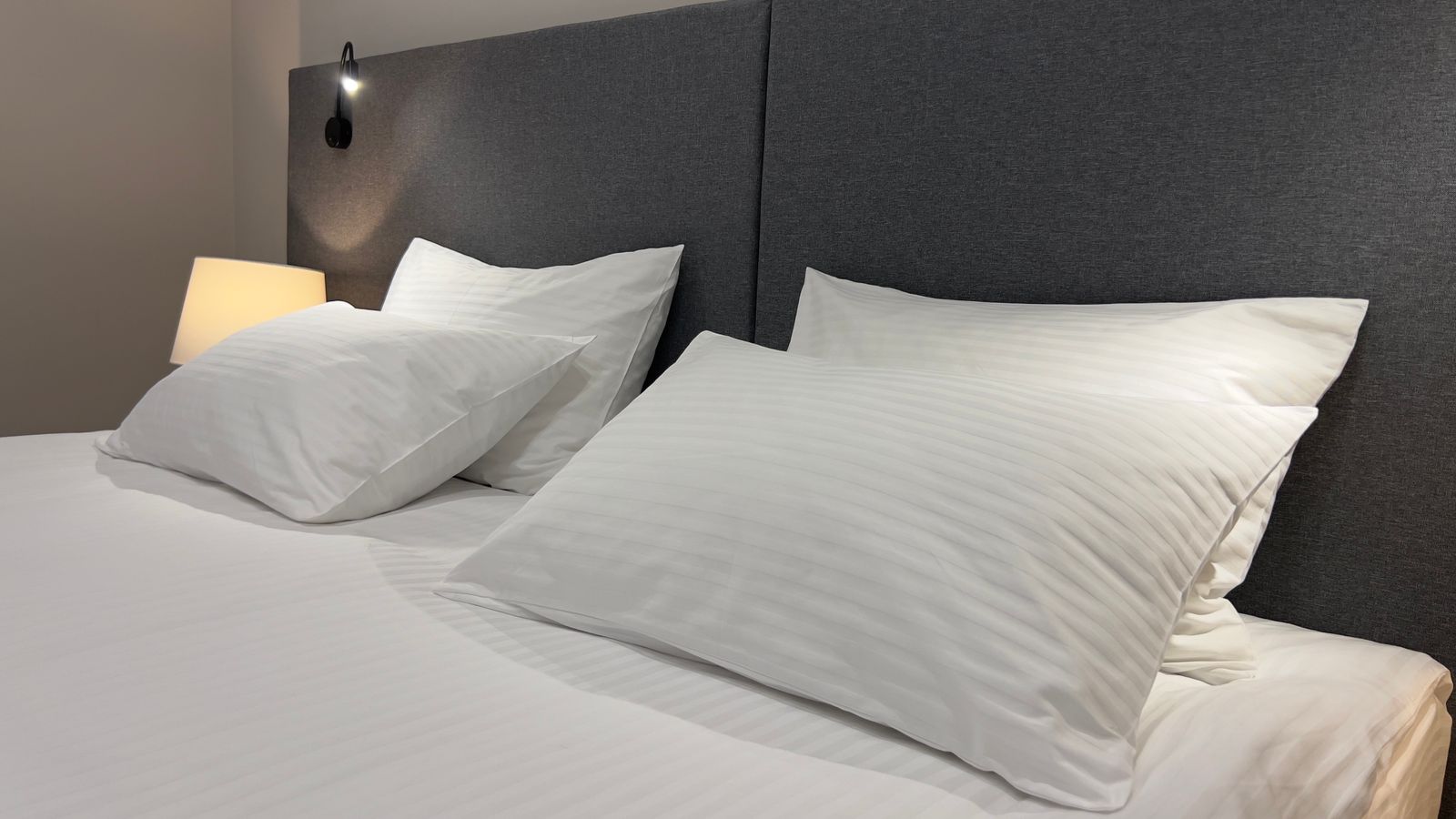 Джуниор Сьют с видом на горы