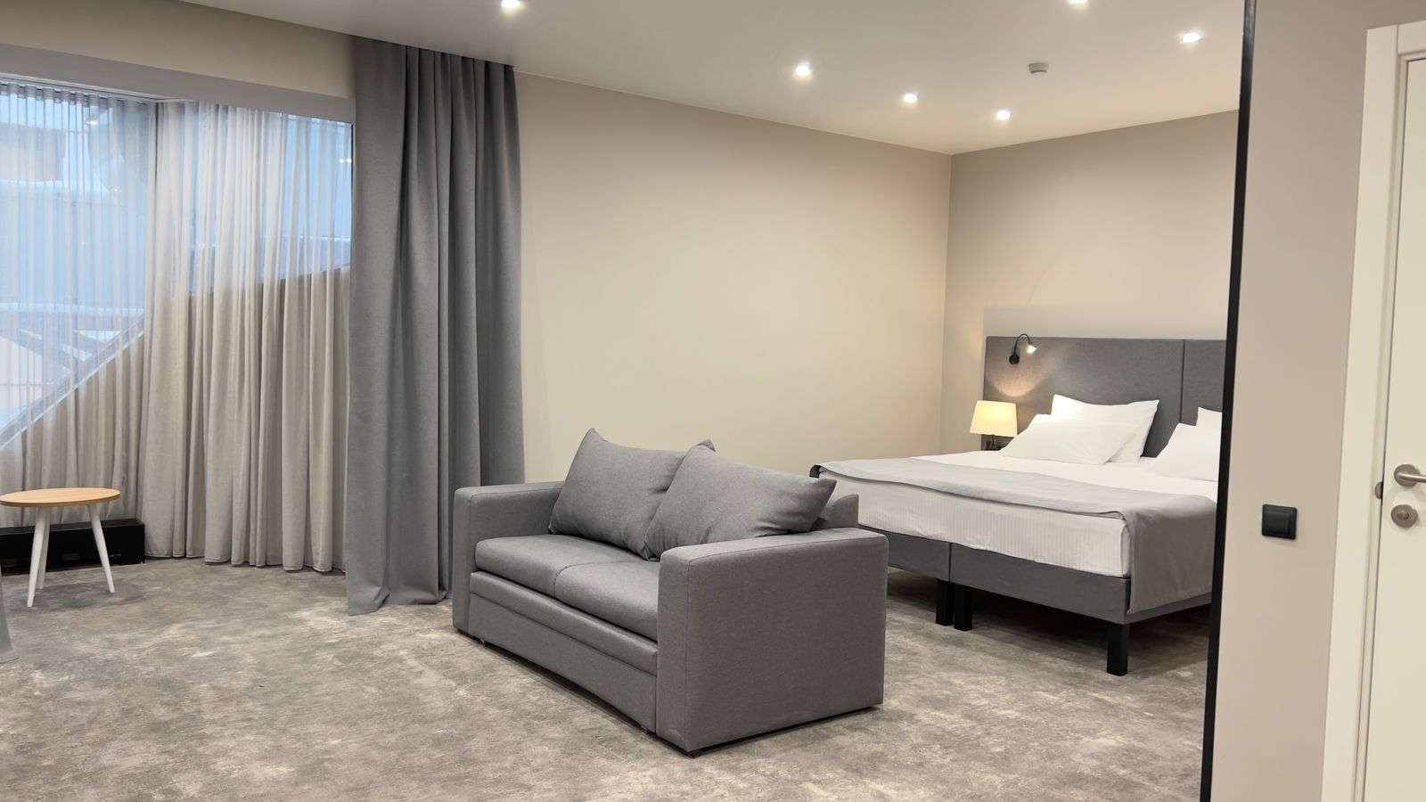 Джуниор Сьют с видом на горы