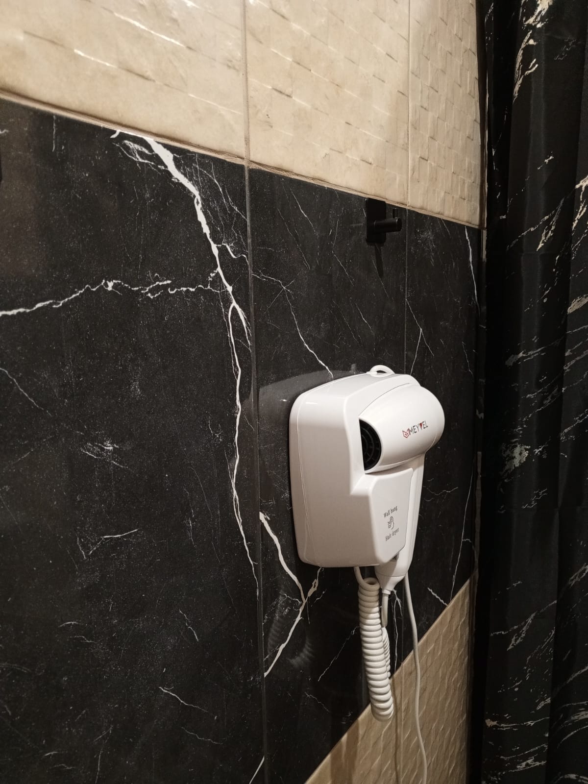 ЛЮКС с балконом, 2х, 3х, 4х местный