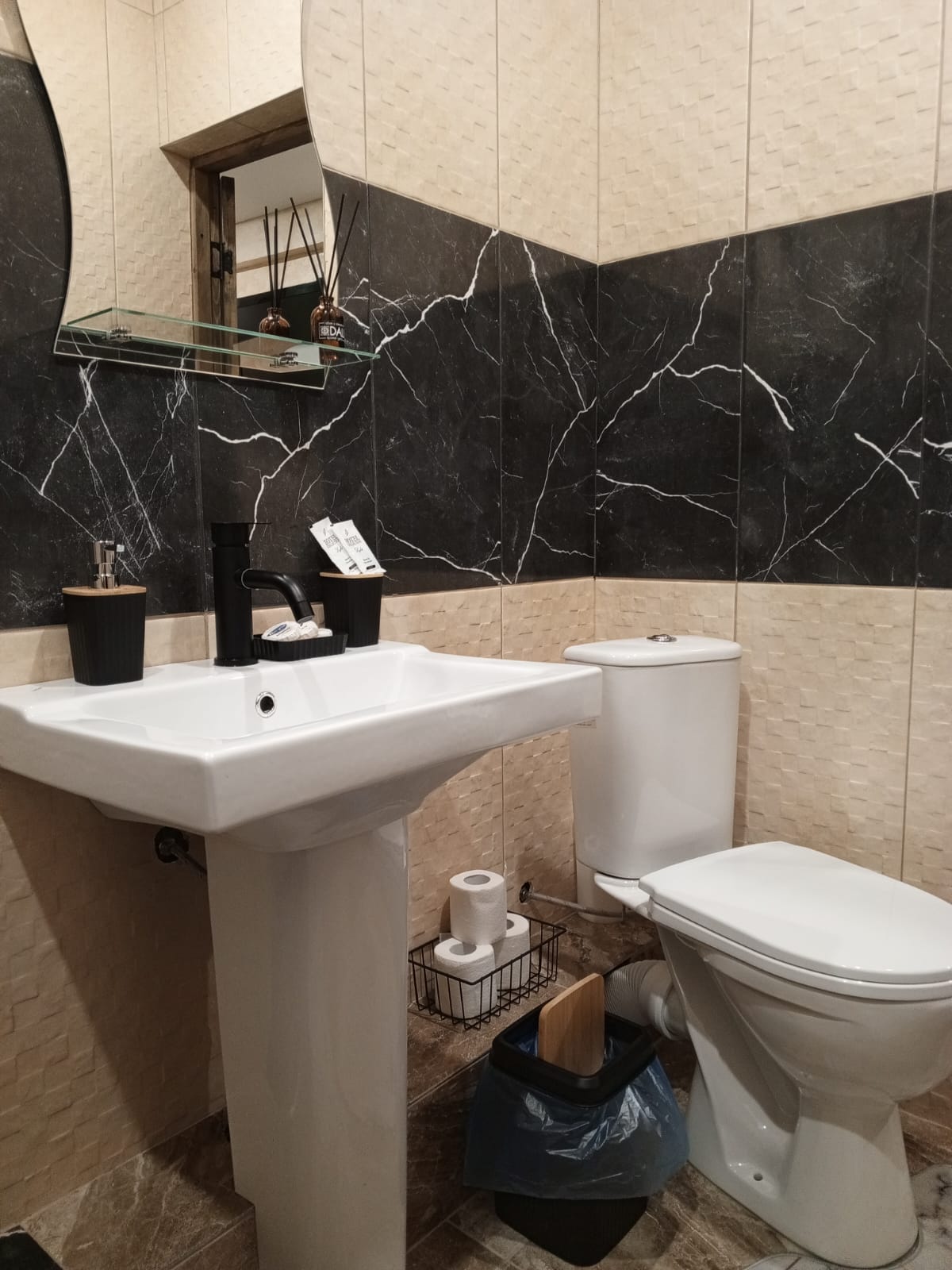 ЛЮКС с балконом, 2х, 3х, 4х местный