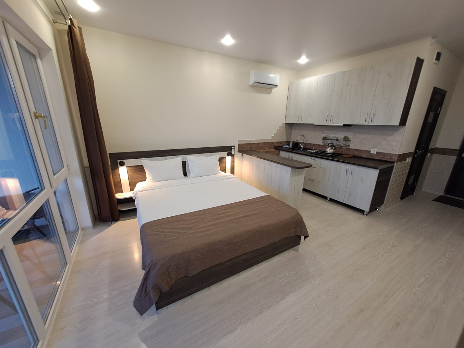 Номер-студия с видом на море