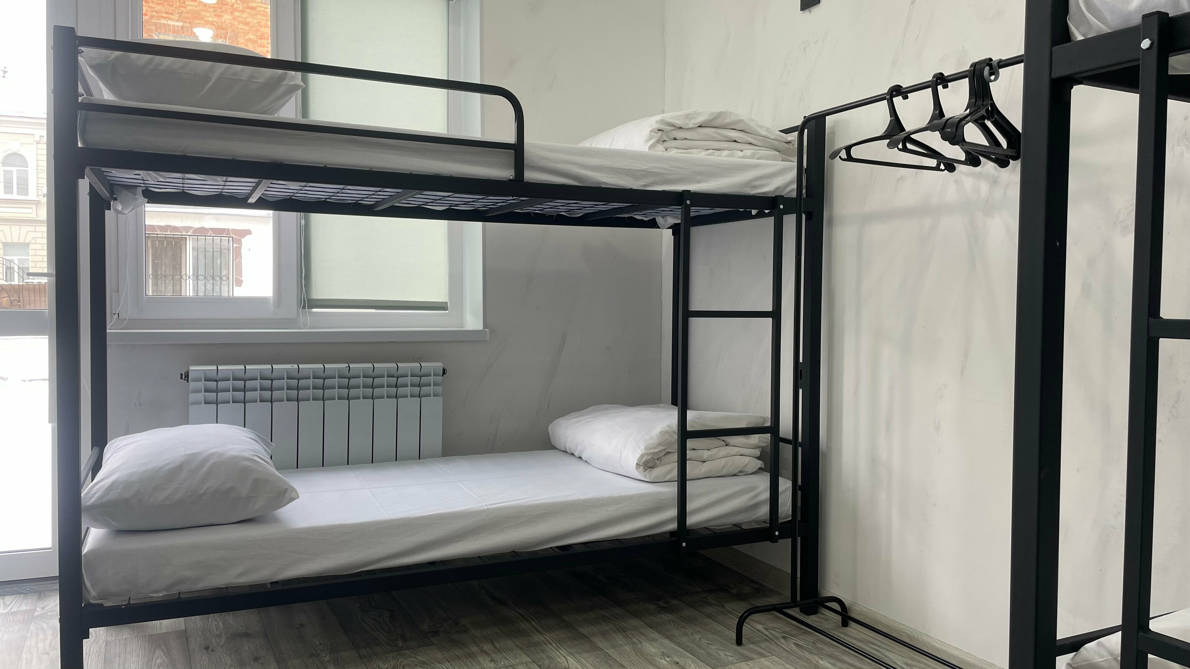 Общий номер для женщин с 8 кроватями