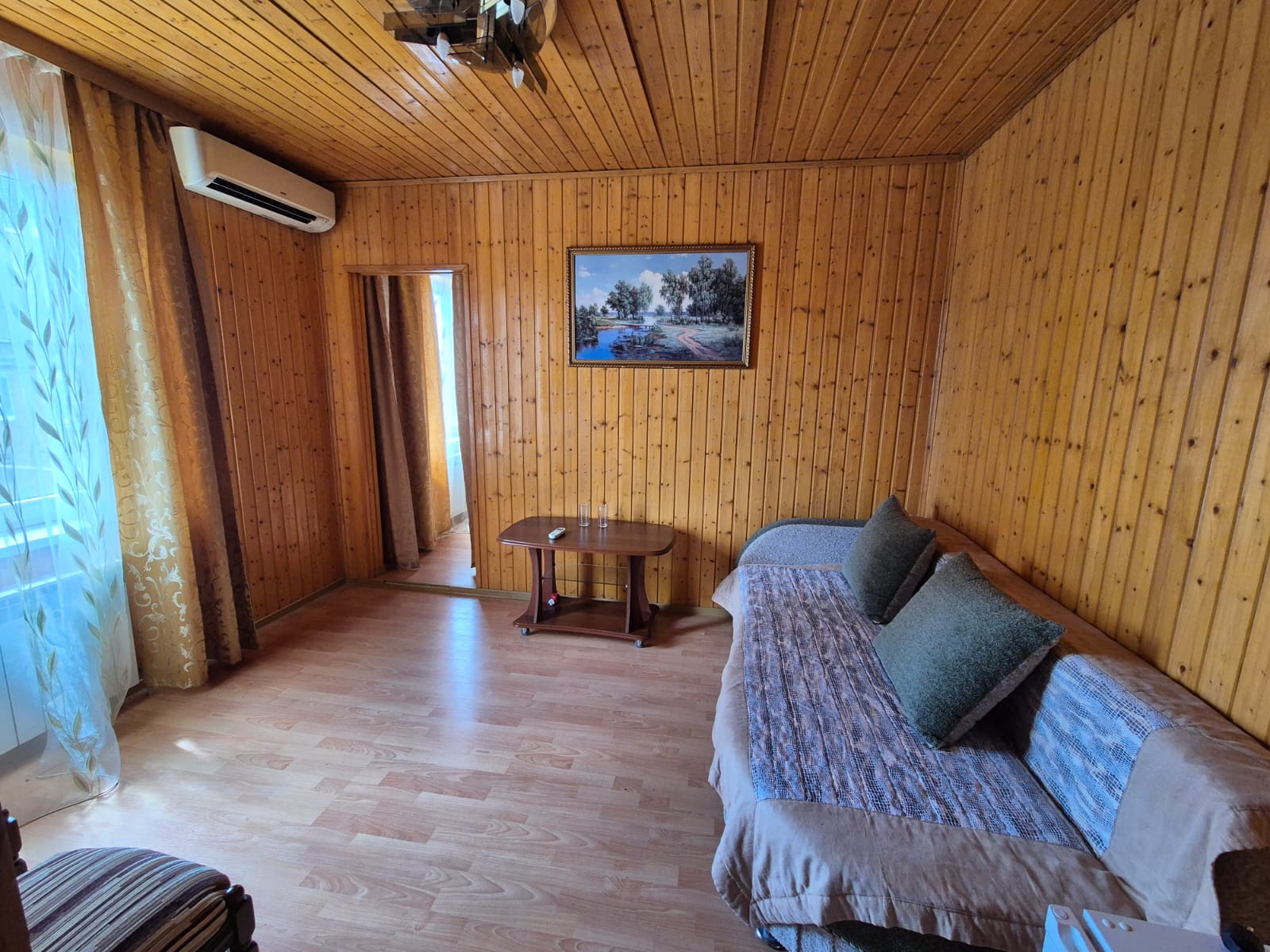 Люкс с 1 спальней