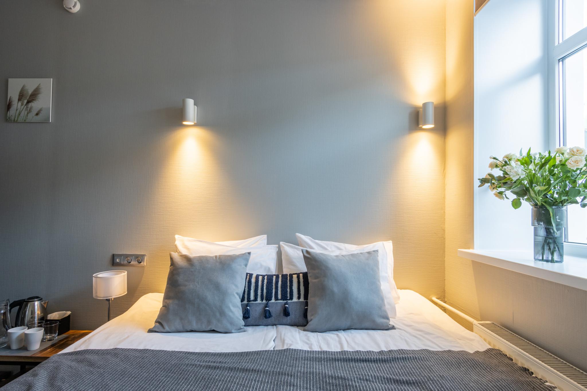 Номер стандарт с 1 двуспальной кроватью