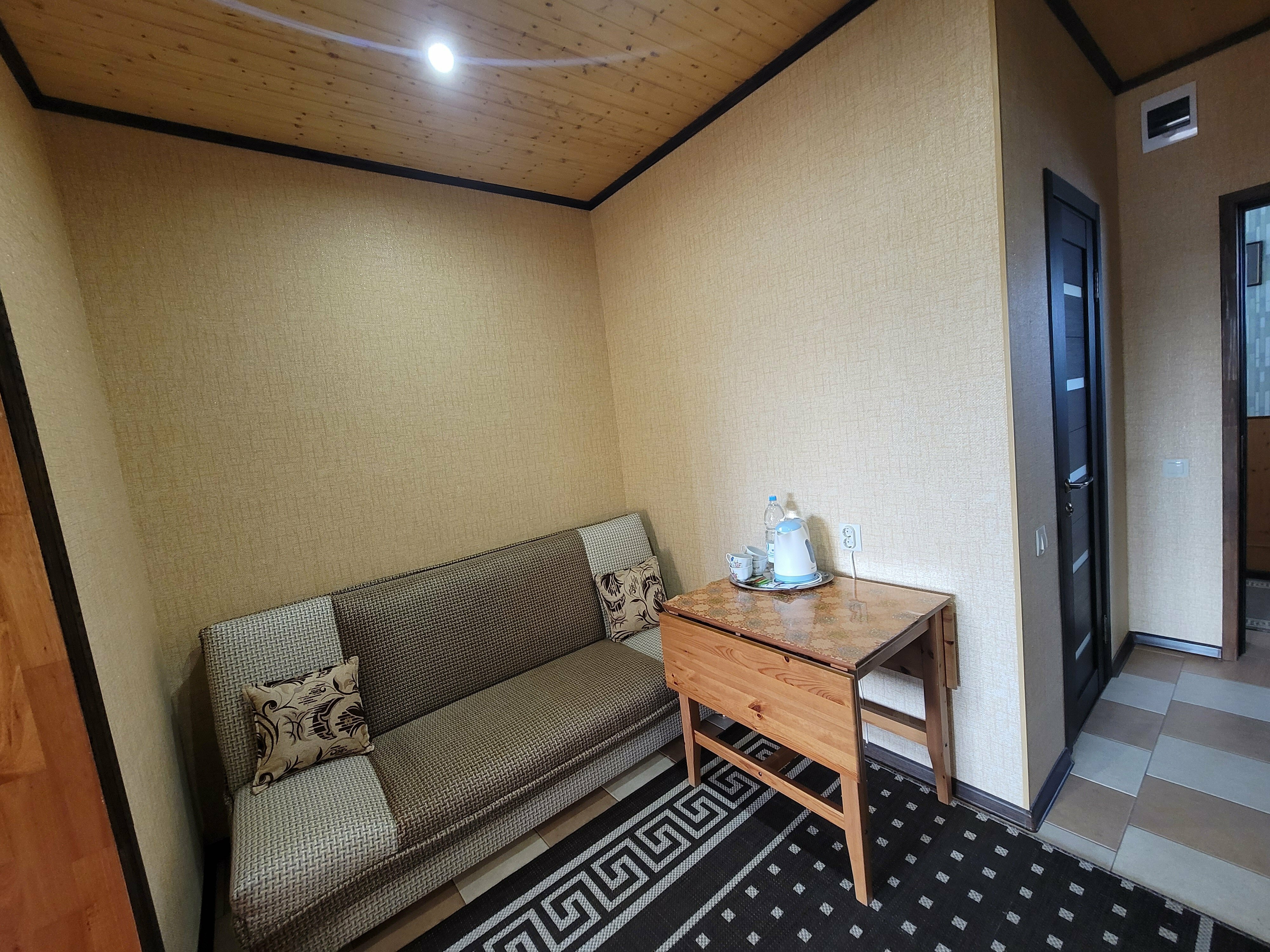 Семейный номер с балконом