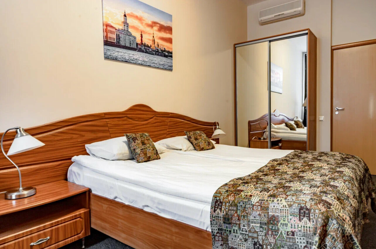 Улучшенный двухместный номер с 1 кроватью