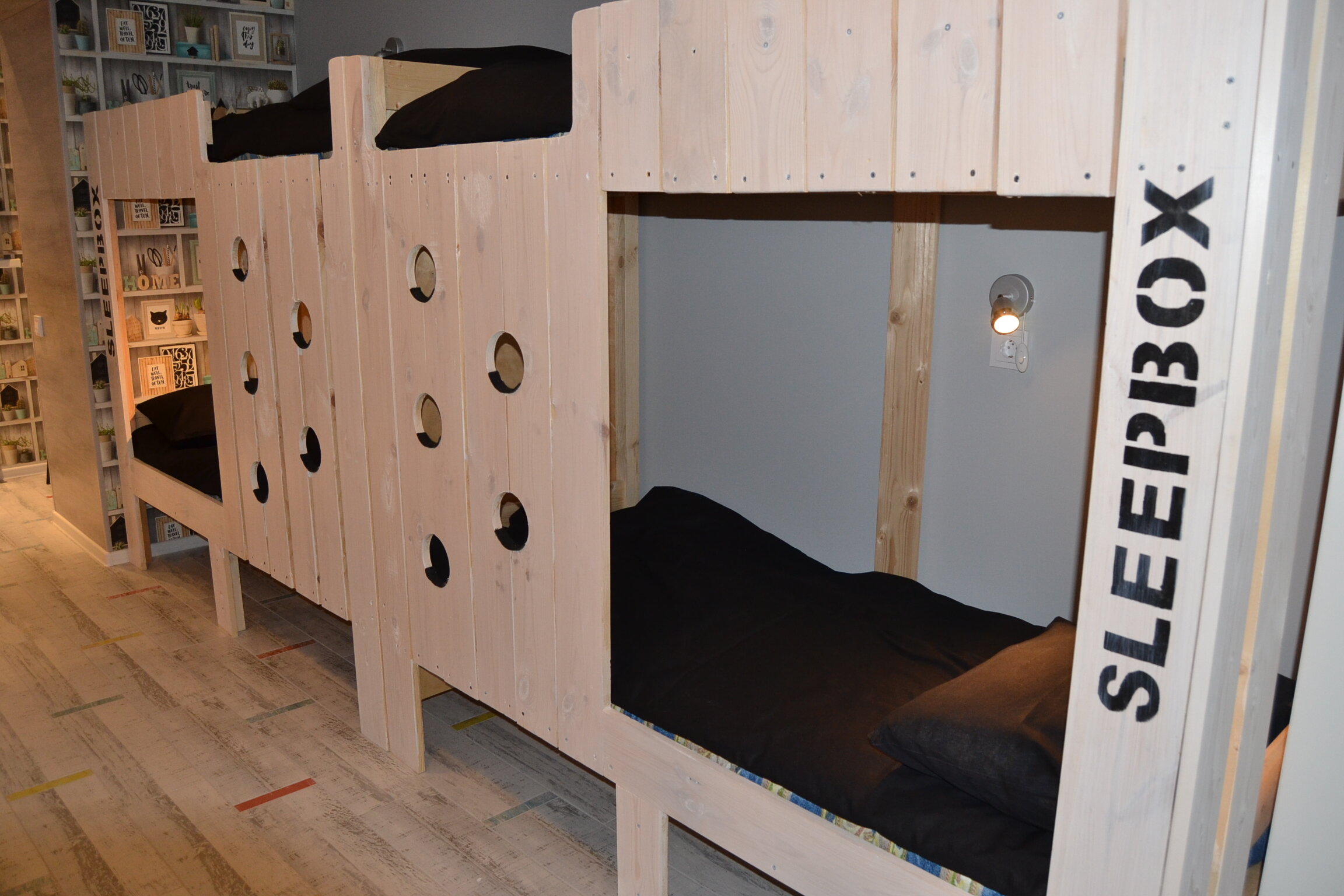 10-местный общий номер для женщин