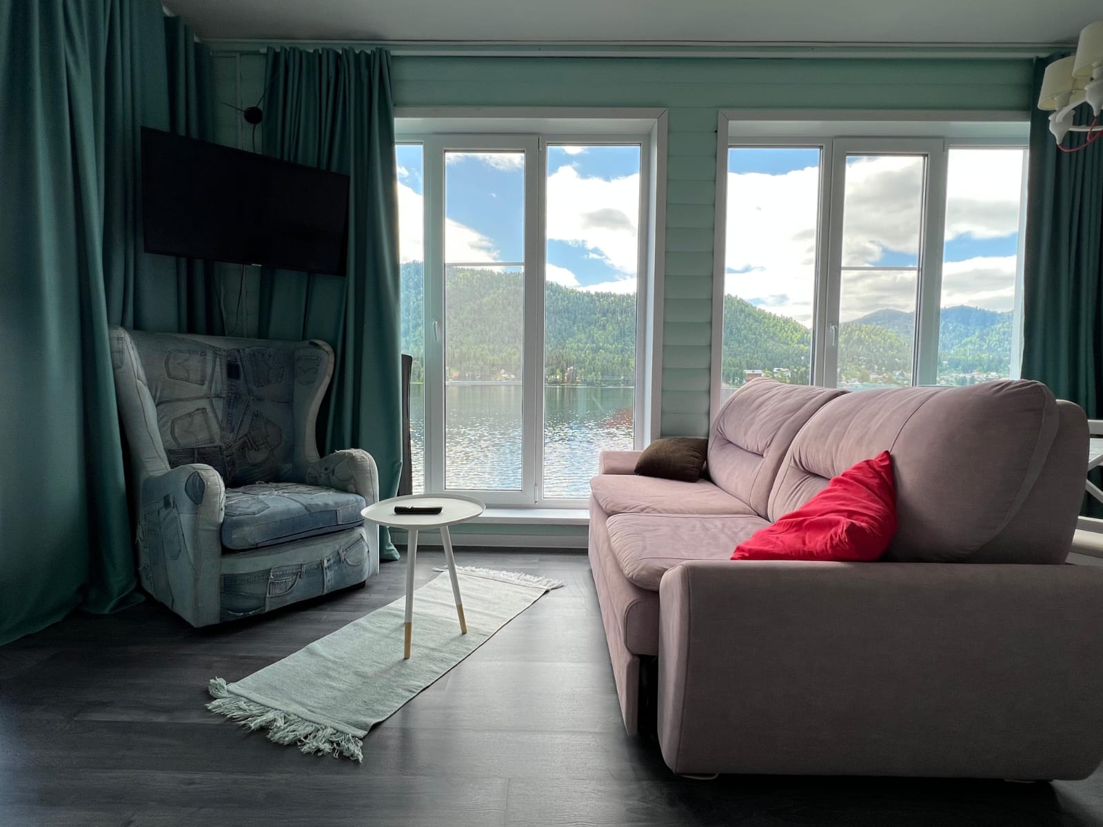 Шале с 2 спальнями