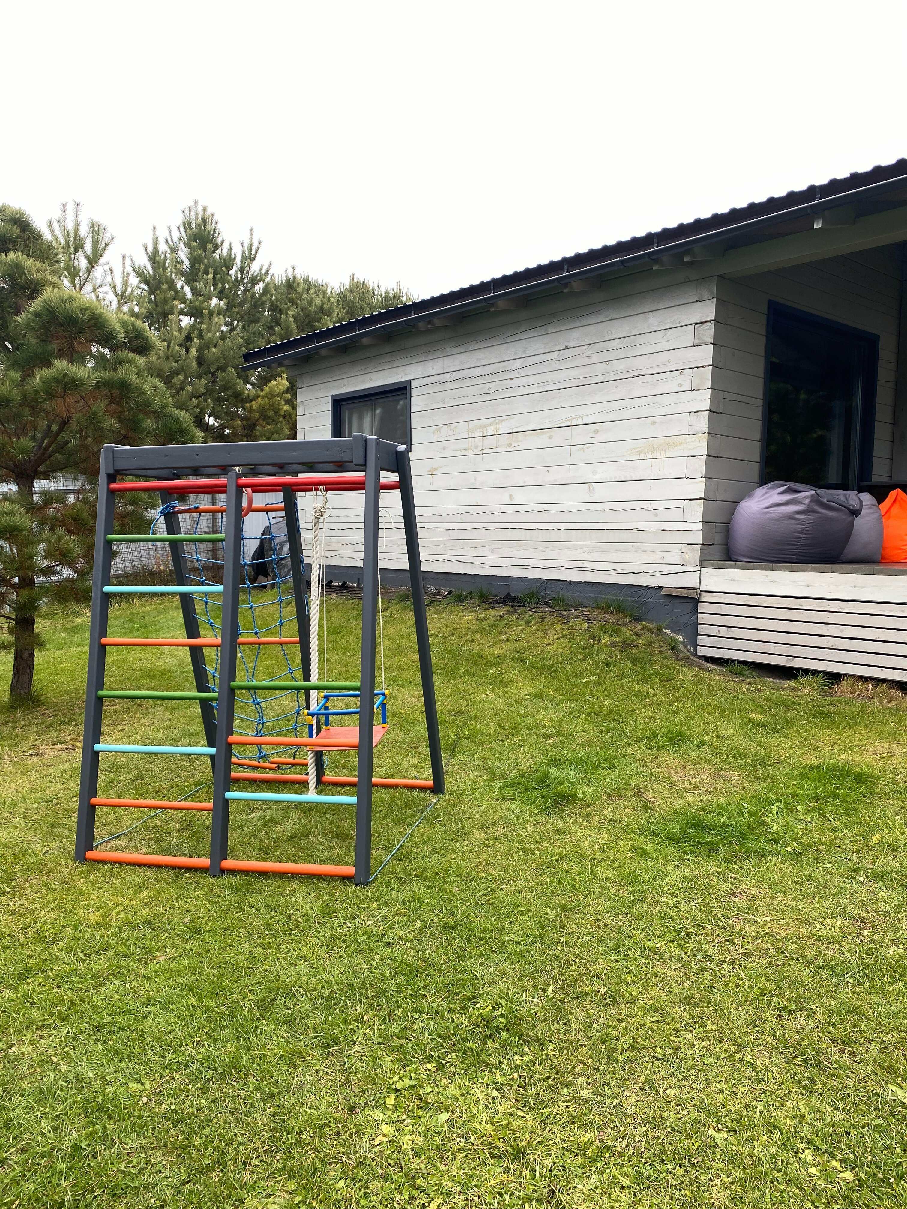 Четырехместный номер с видом на горы