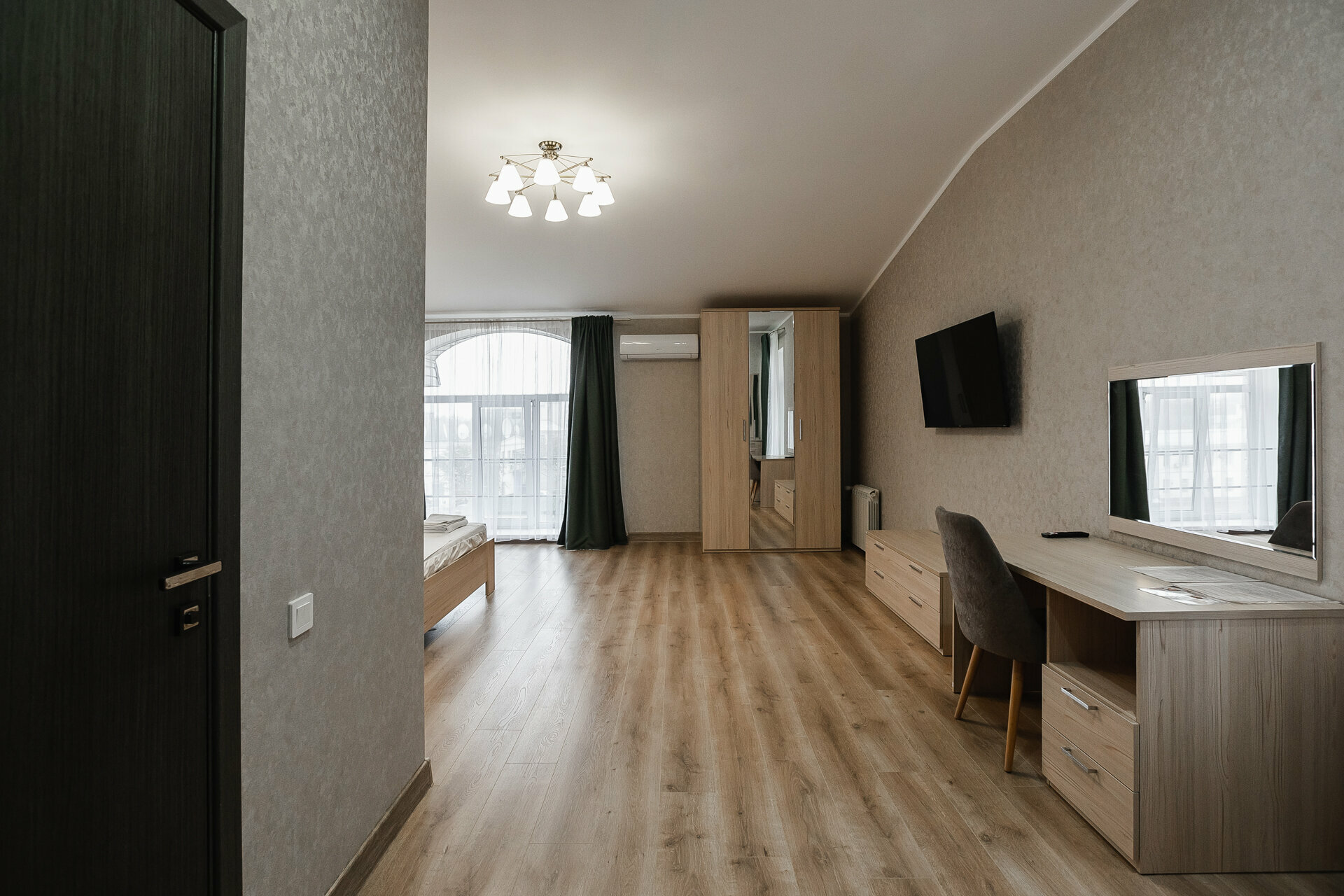 Люкс с кроватью размера «king-size»