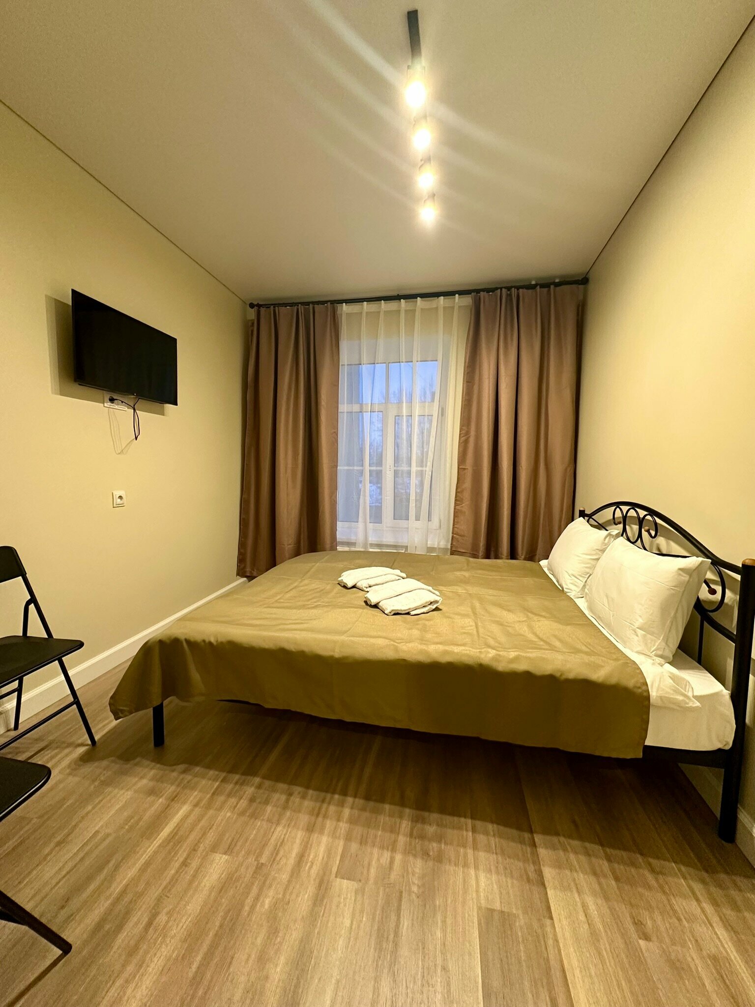 Двухместный стандартный номер (мансарда 5 этаж)