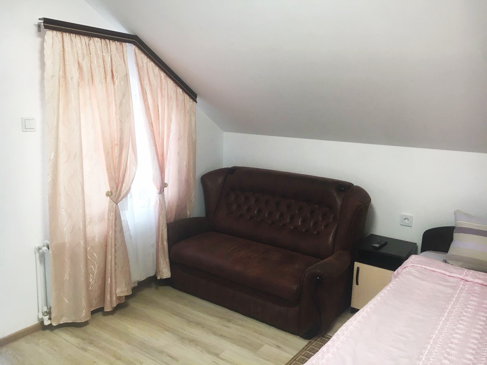 Номер комфорт 3-х местный с мини-кухней