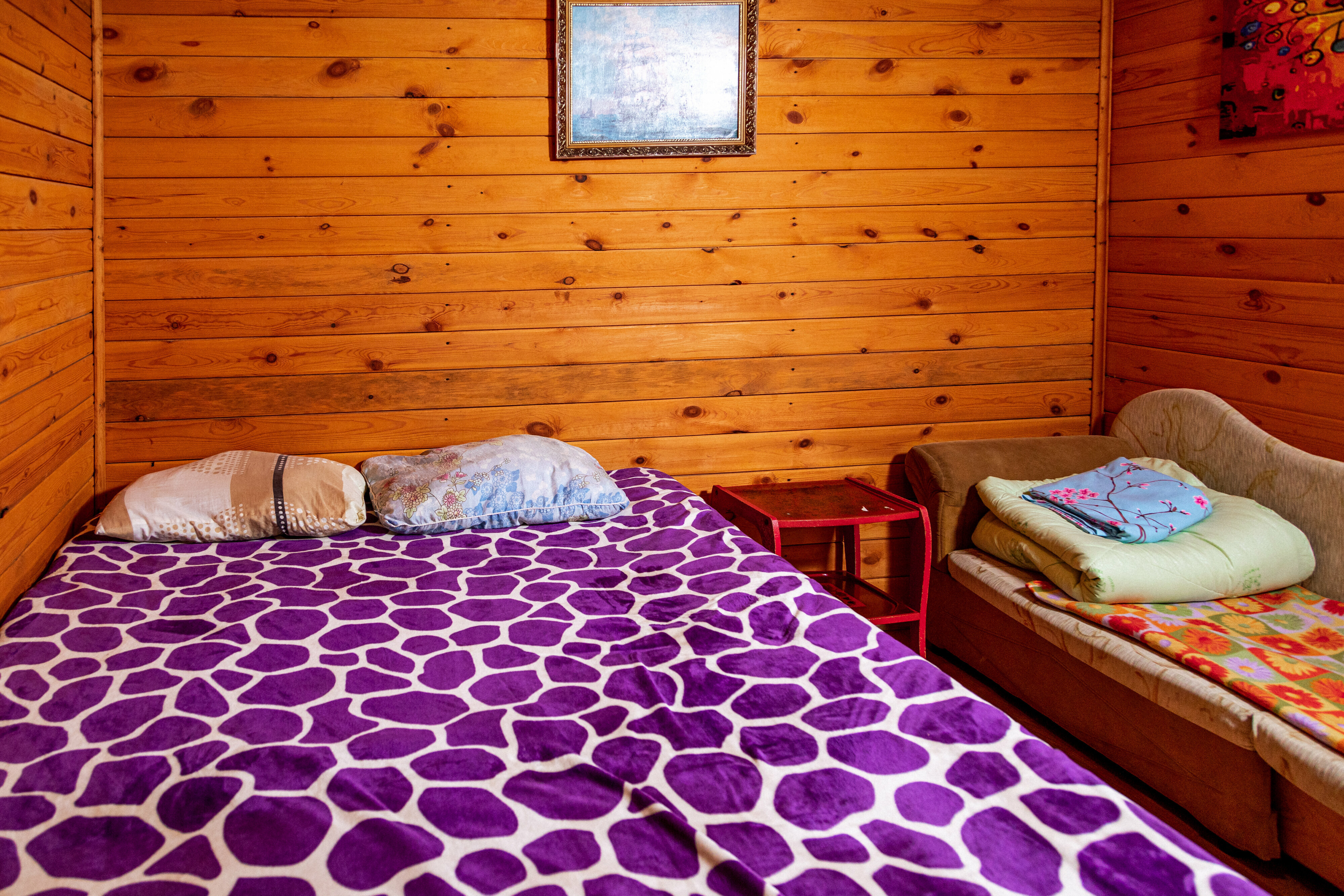 Трехместный номер «Комфорт» с душем