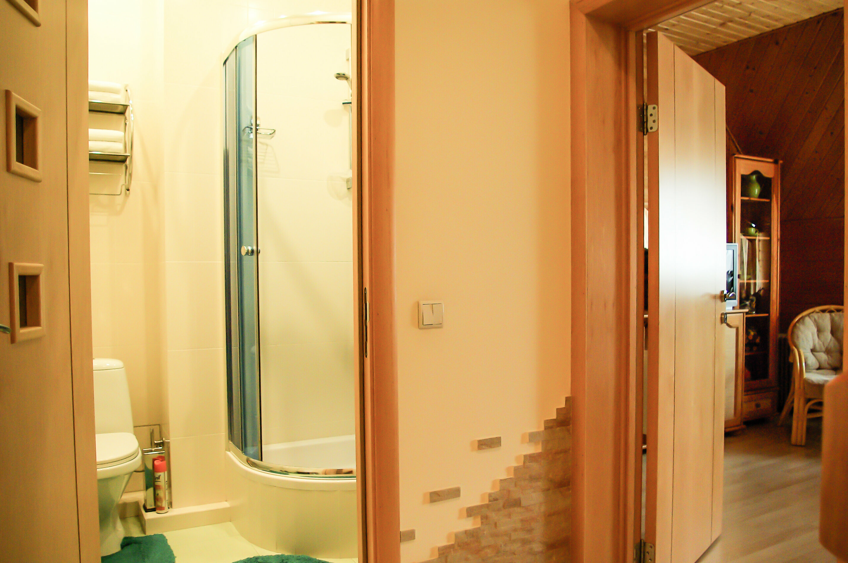 "Из Дома в Дом" Апартамент №2 с собственным внешним санузлом и кухонной техникой  22 м2