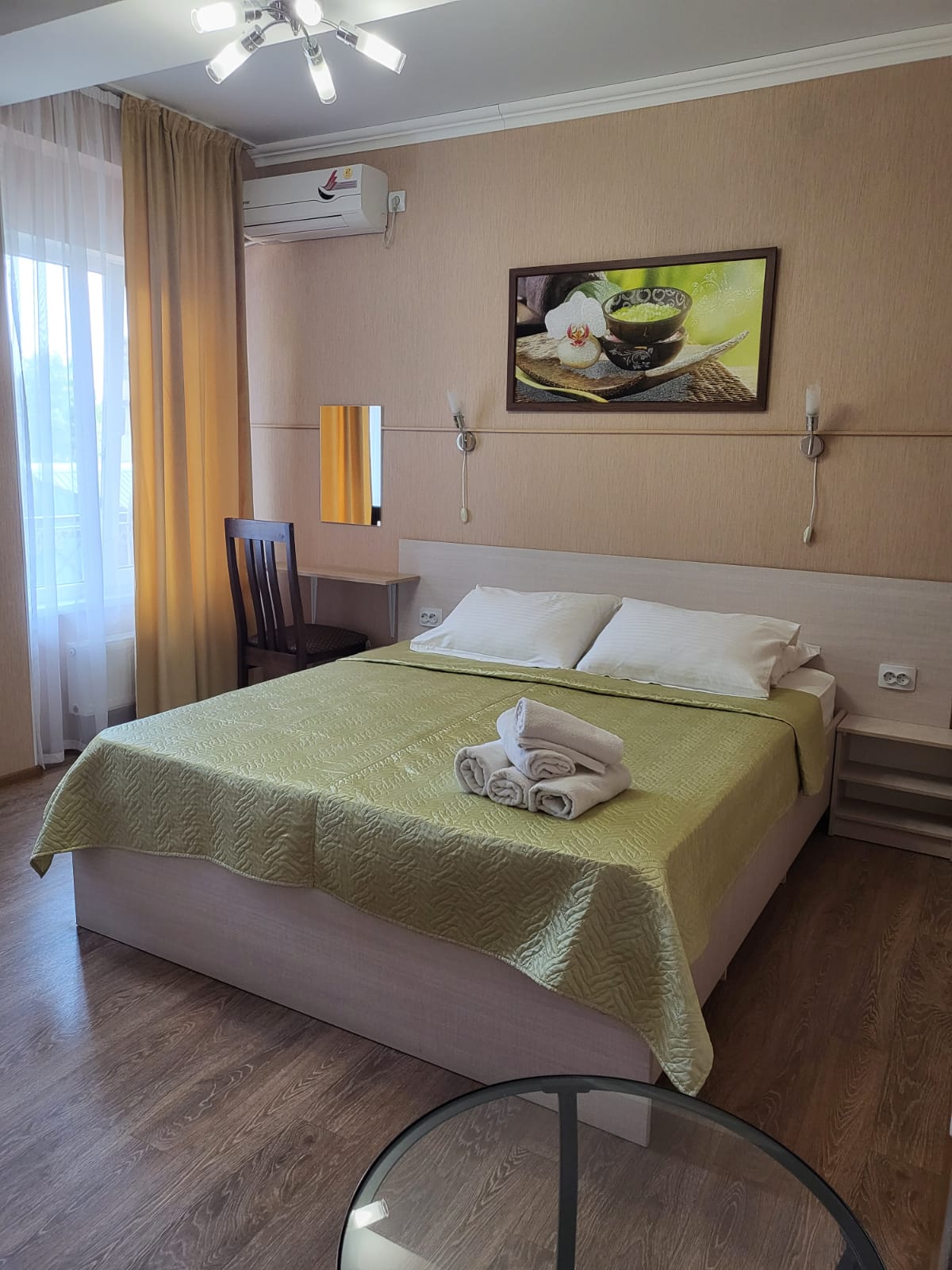 Двухместный номер Делюкс с 1 кроватью или 2 отдельными кроватями и балконом