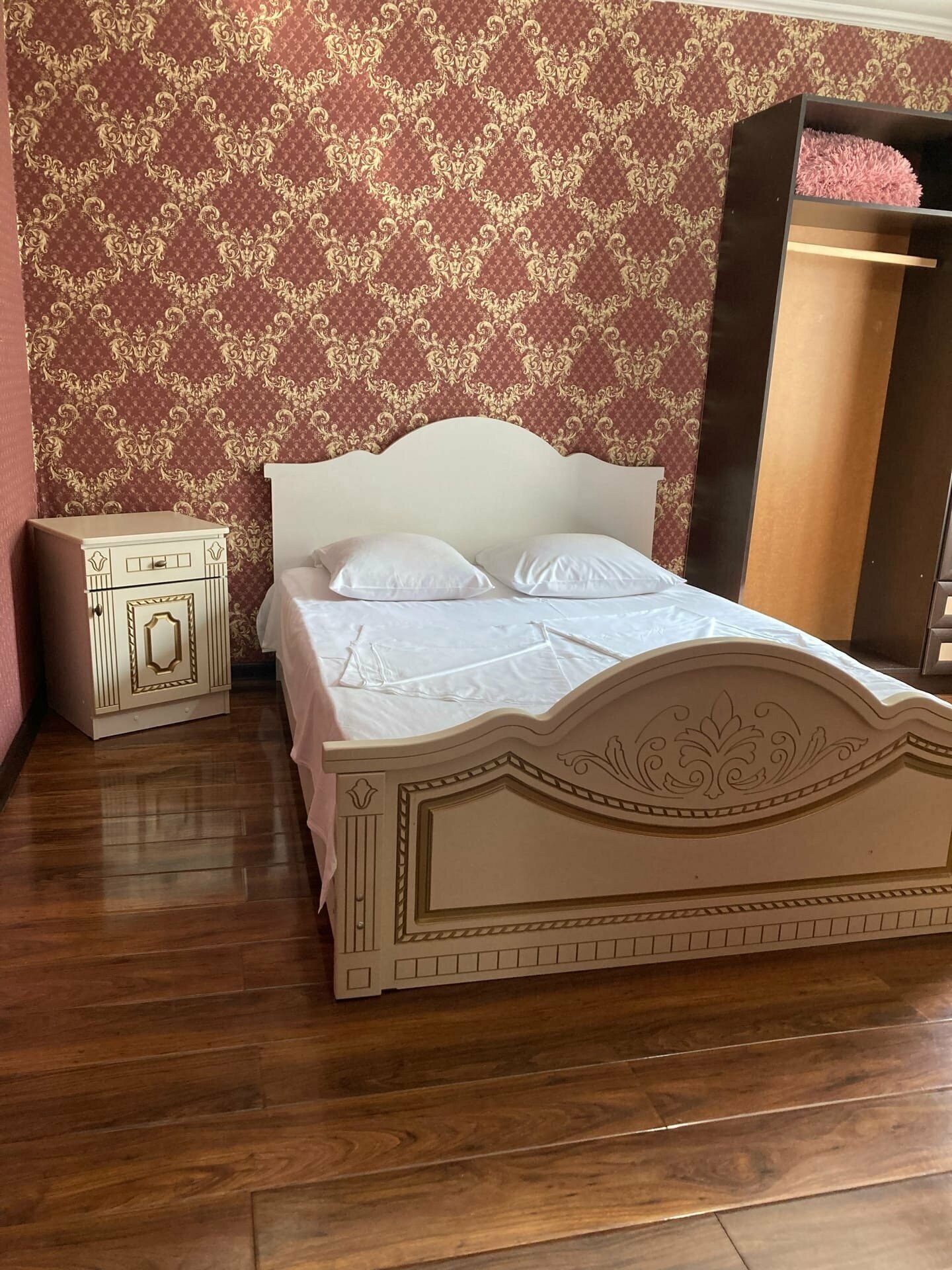 Большой двухместный номер с 1 кроватью