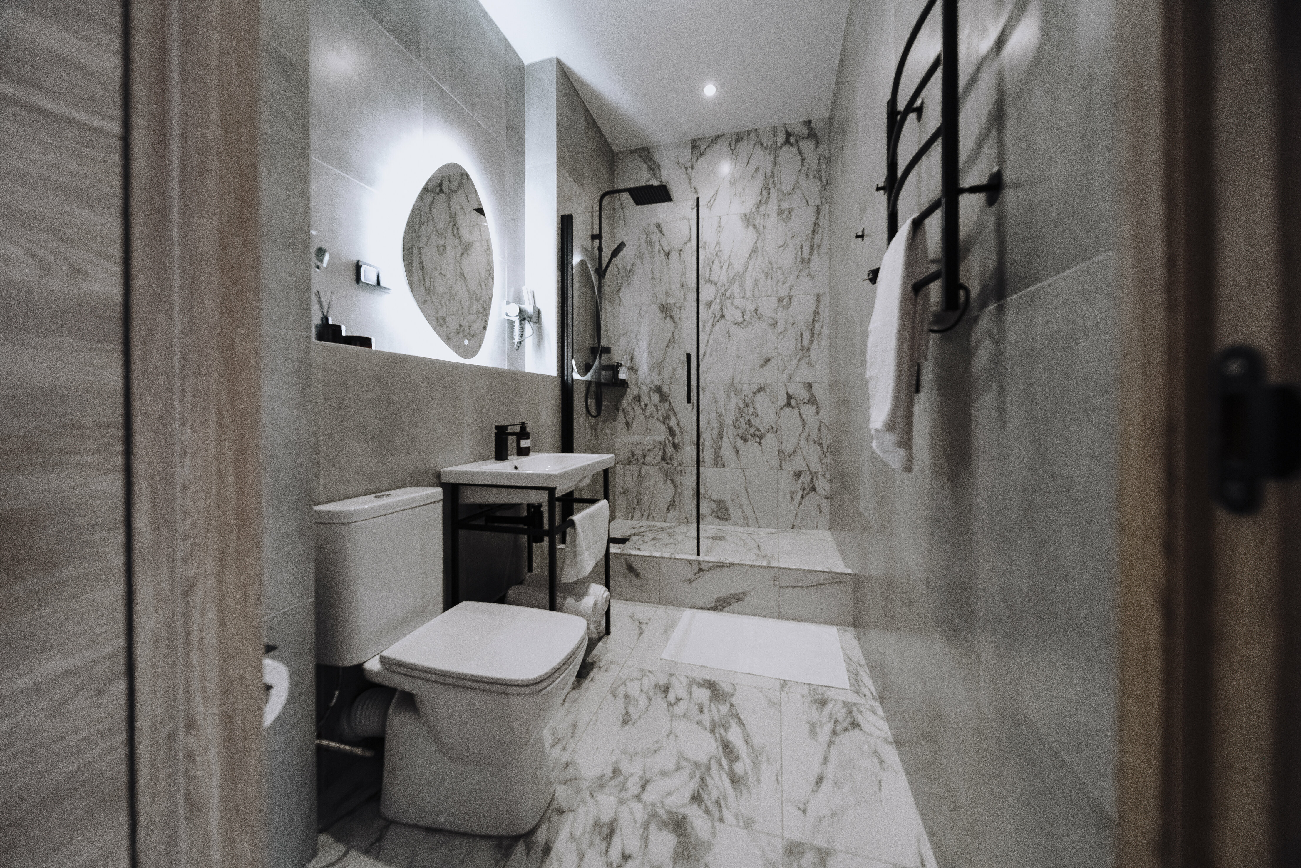 Трехместный номер с диваном