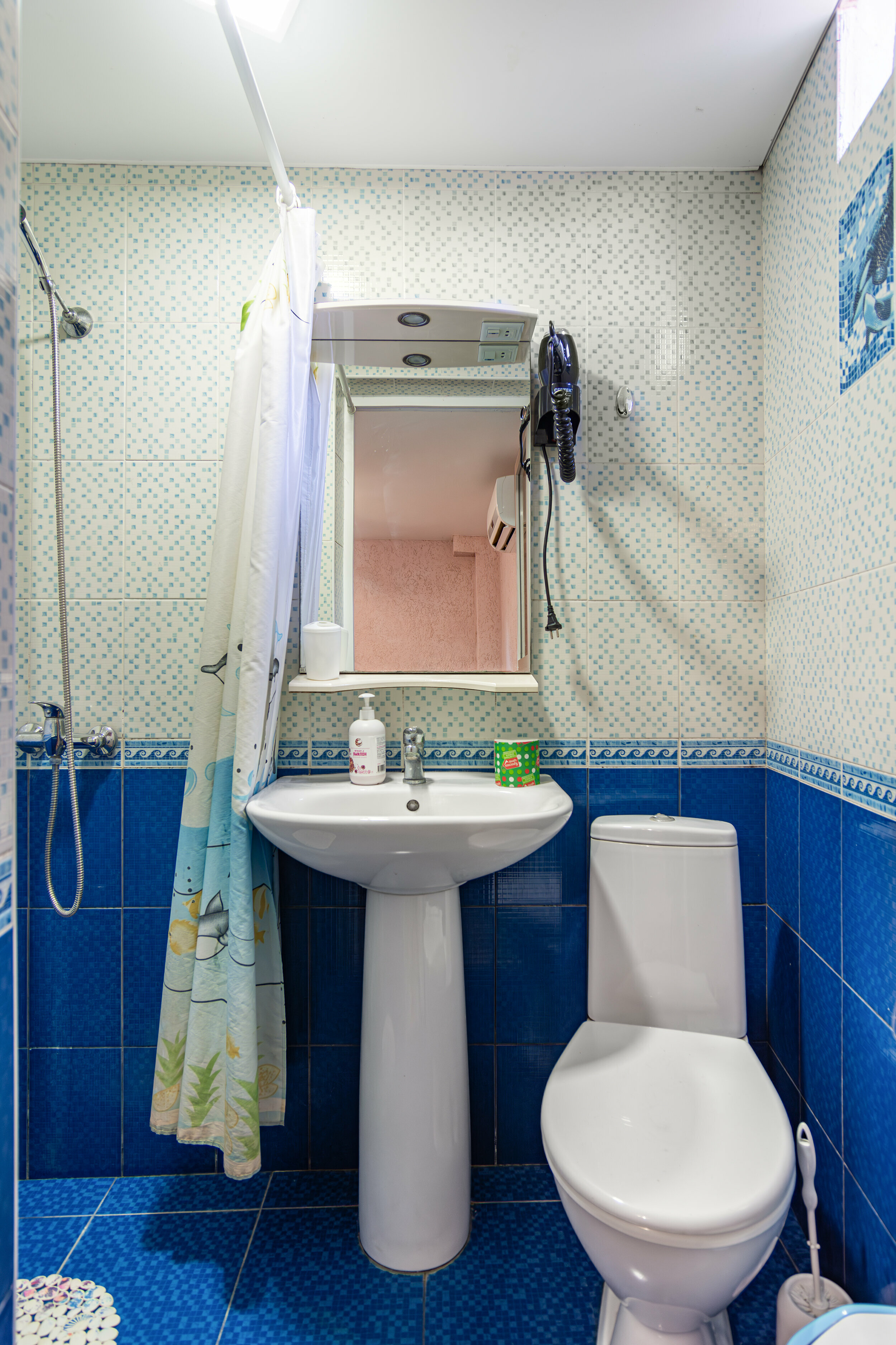 2хкомнатный семейный номер с собственной кухней 