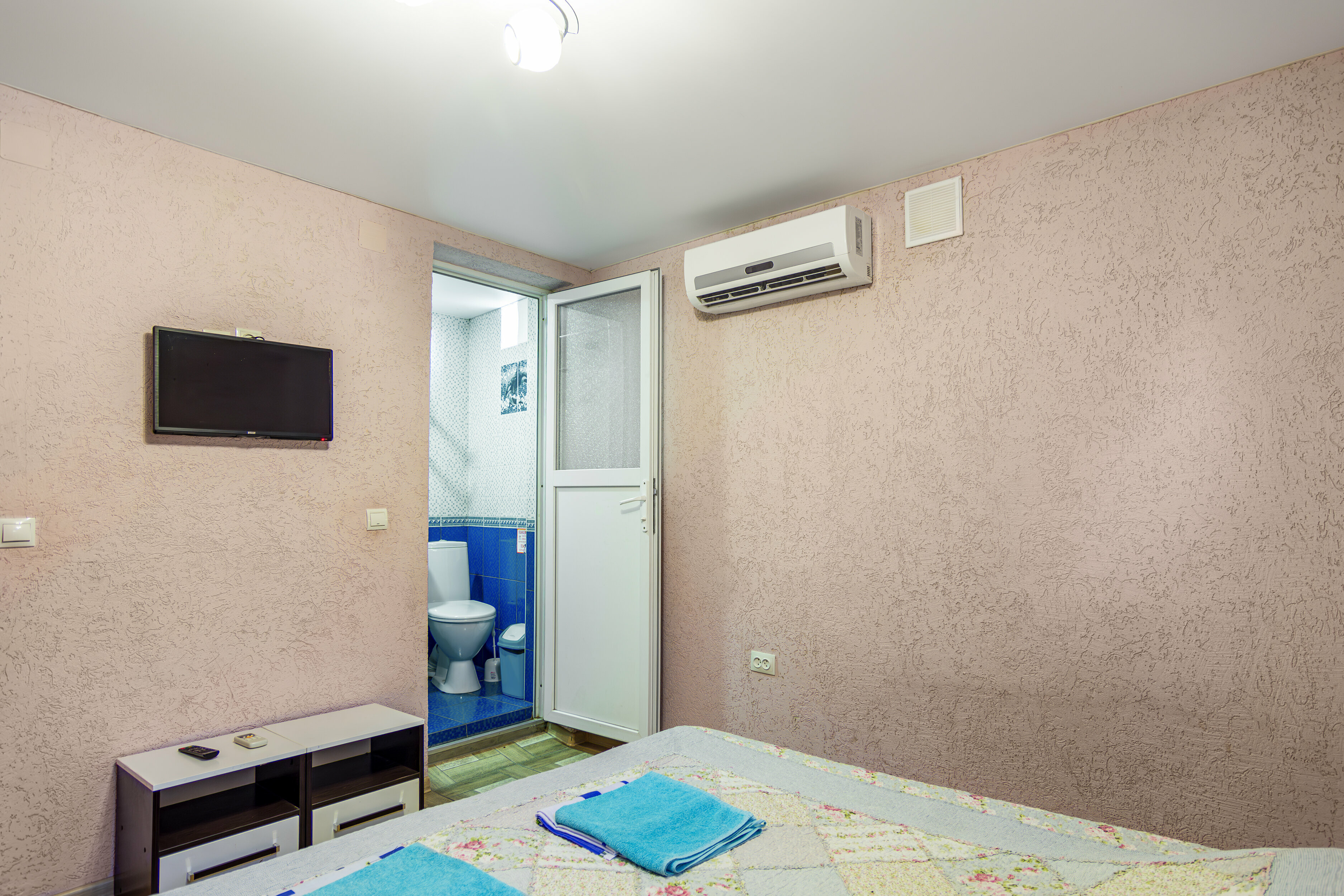 2хкомнатный семейный номер с собственной кухней 