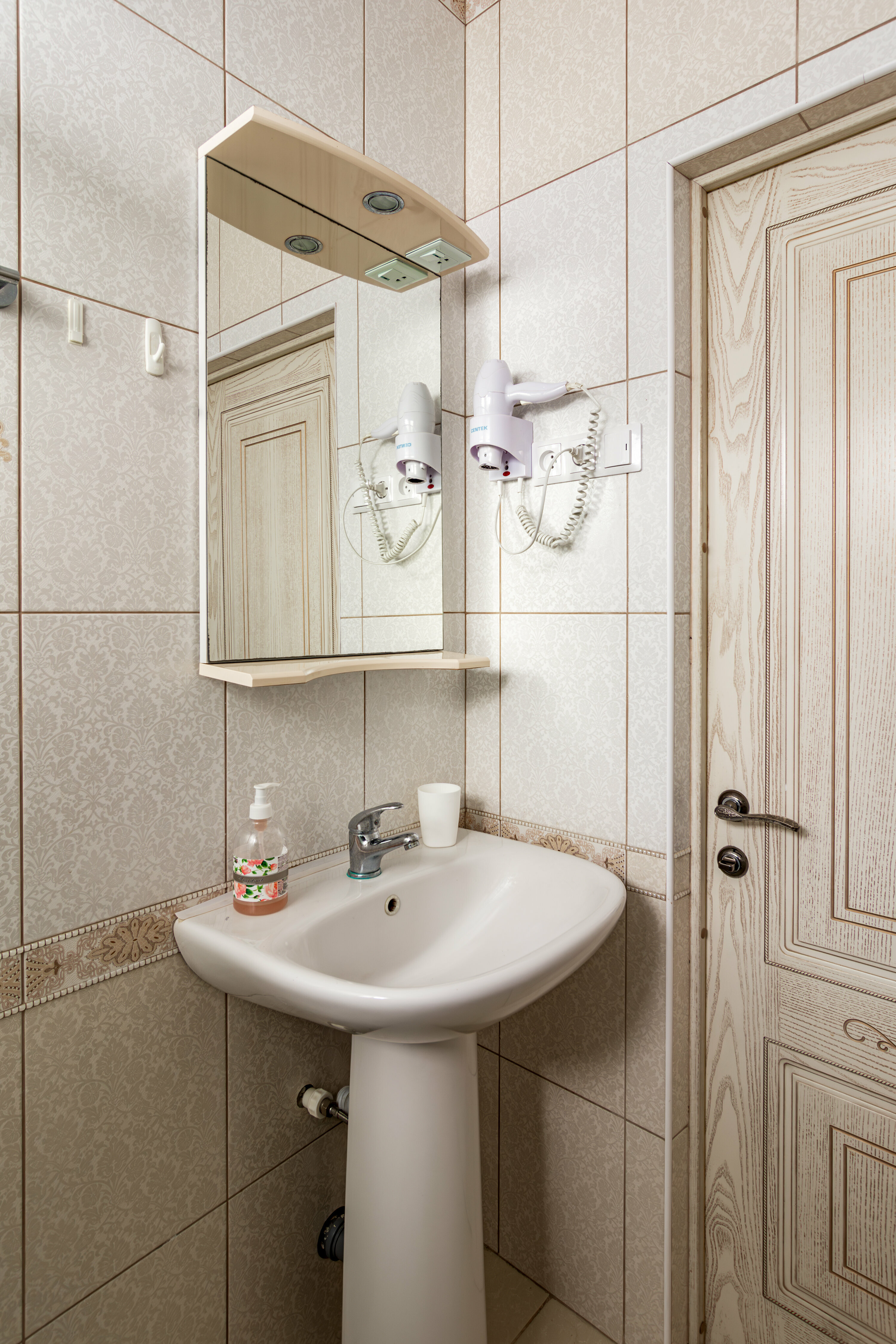 2хкомнатный улучшенный  семейный номер 