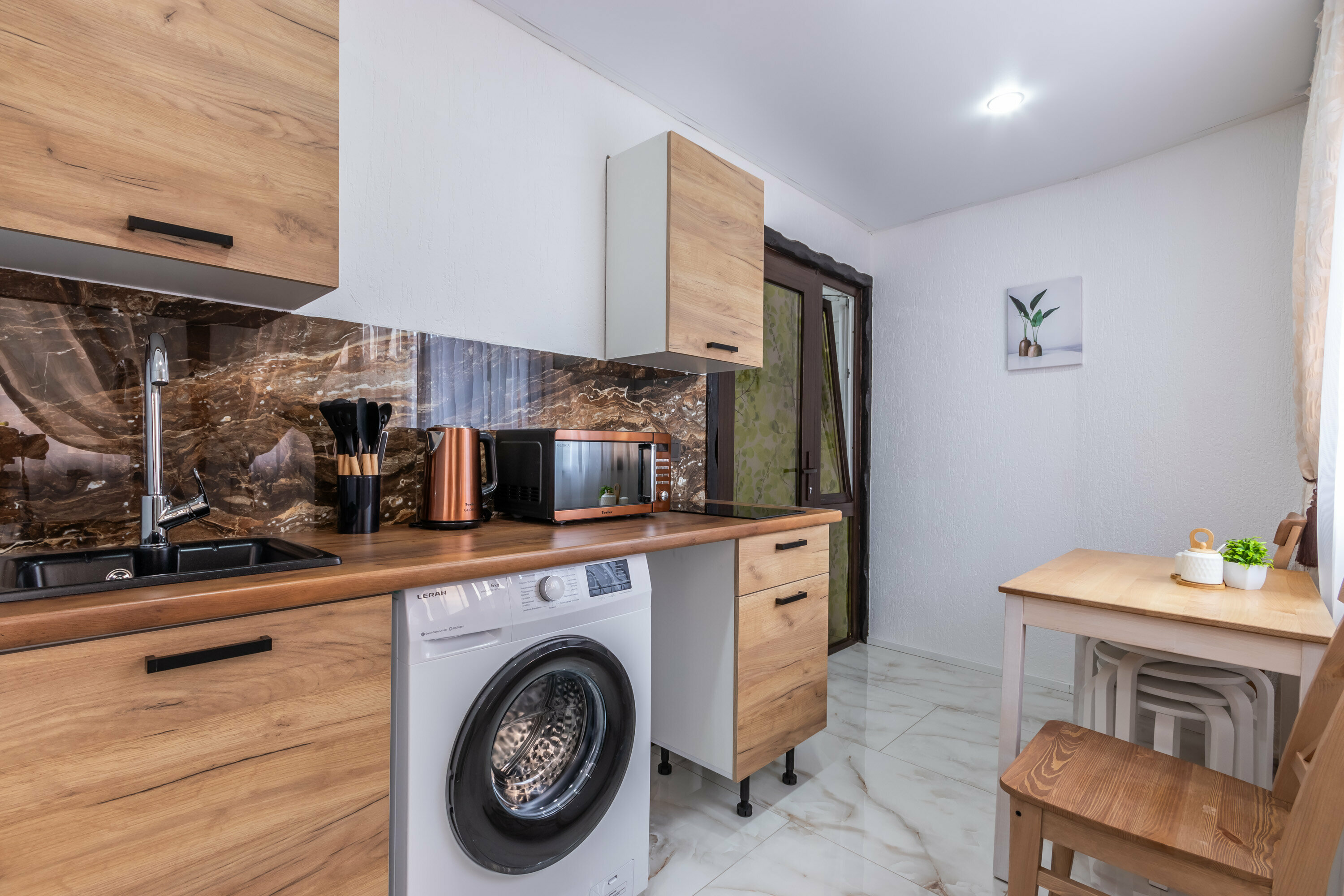 Апартаменты шестиместные двухкомнатные улучшенные