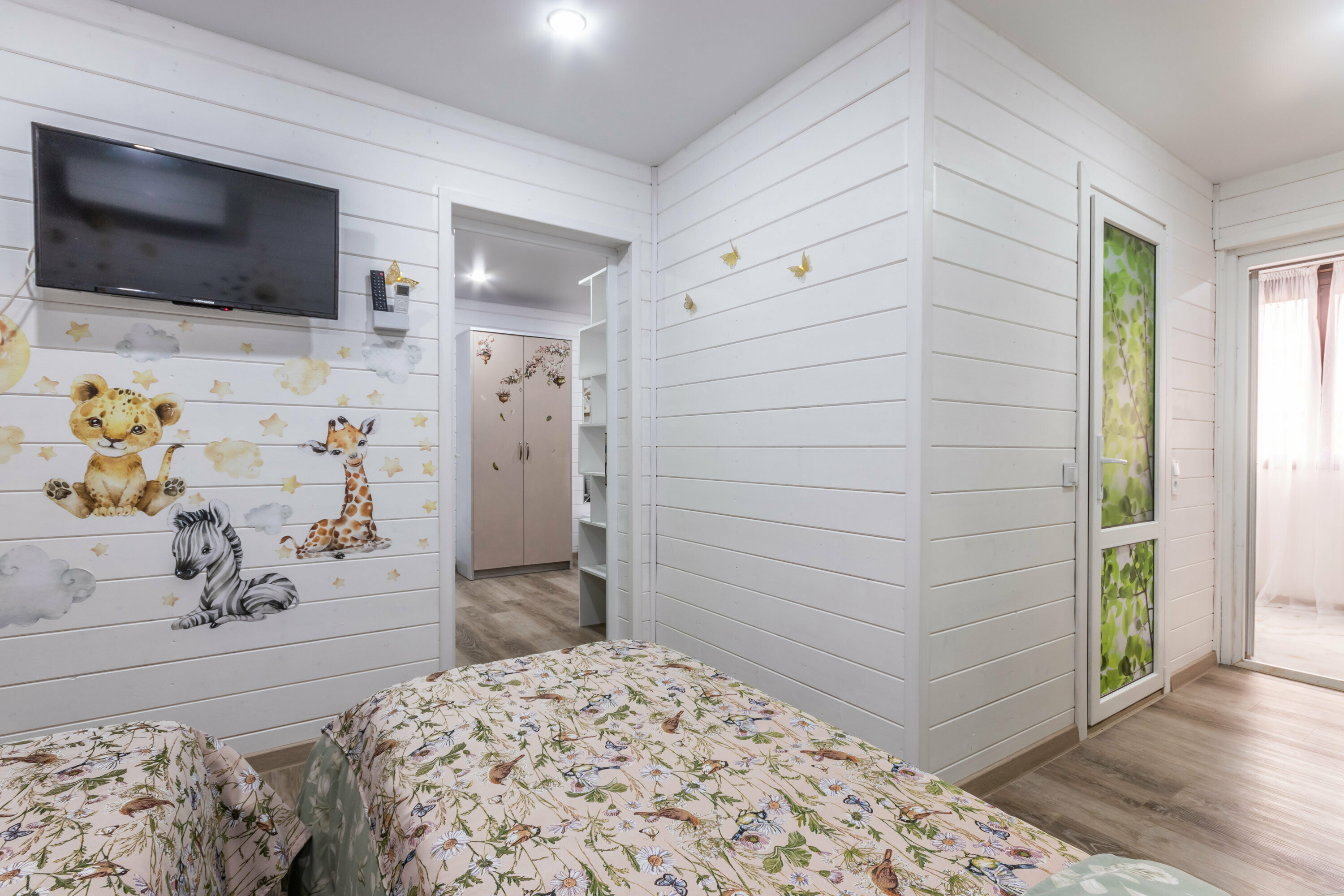 Апартаменты шестиместные двухкомнатные