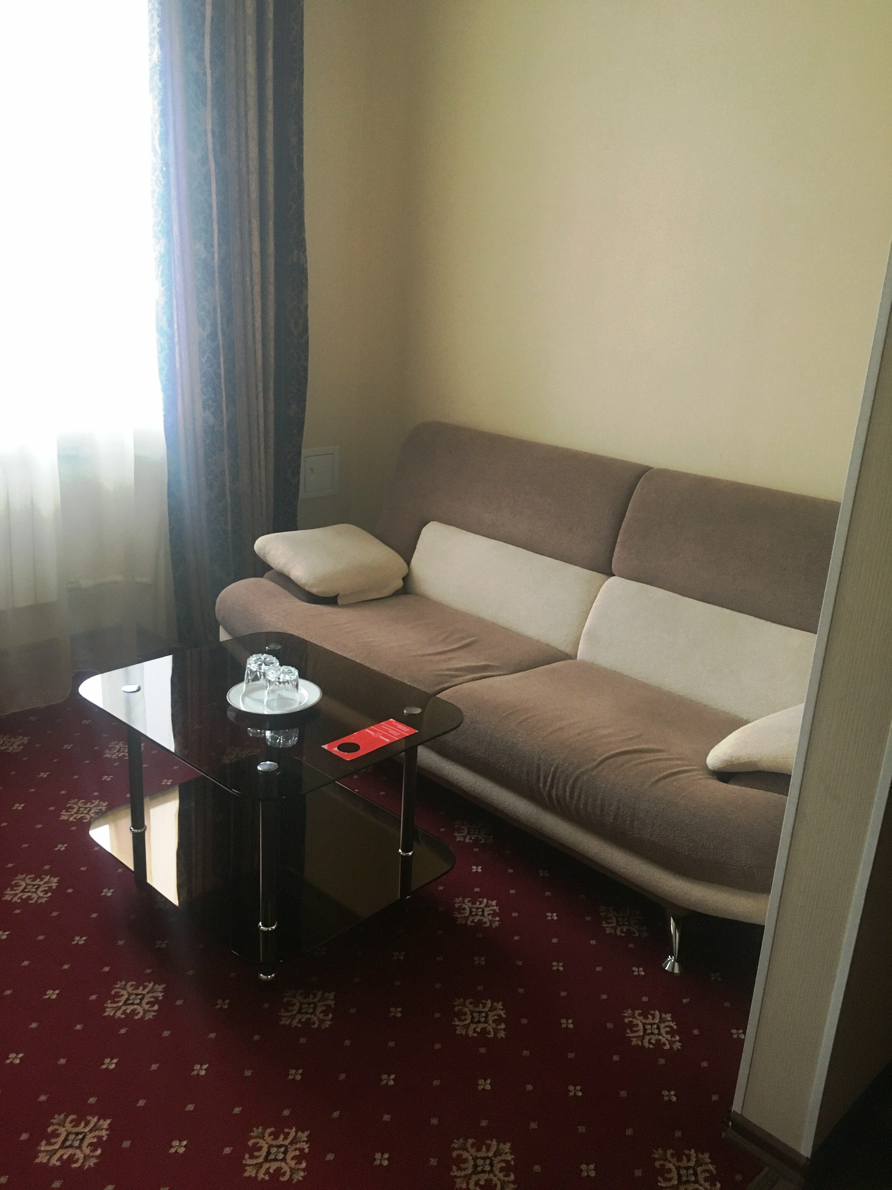 Стандарт Двухместный с двуспальной кроватью+диван