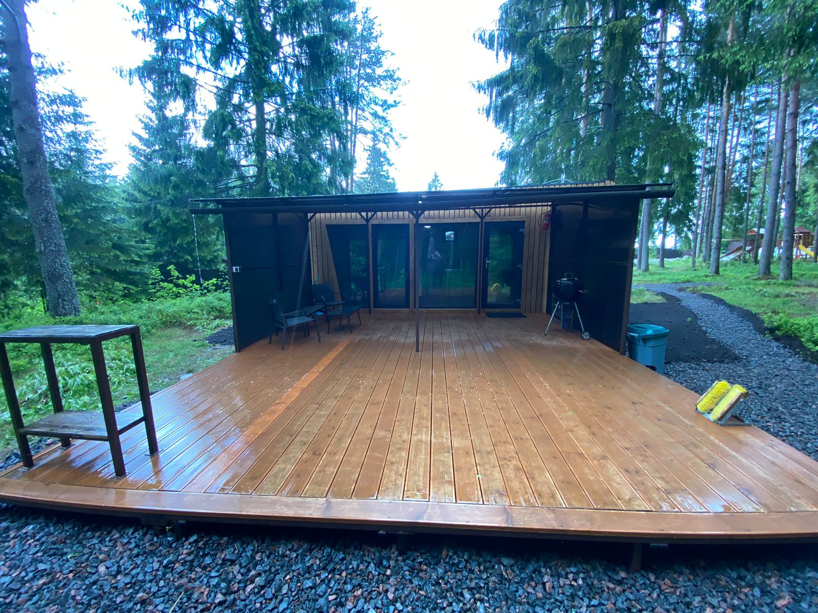 Дом с видом на лес