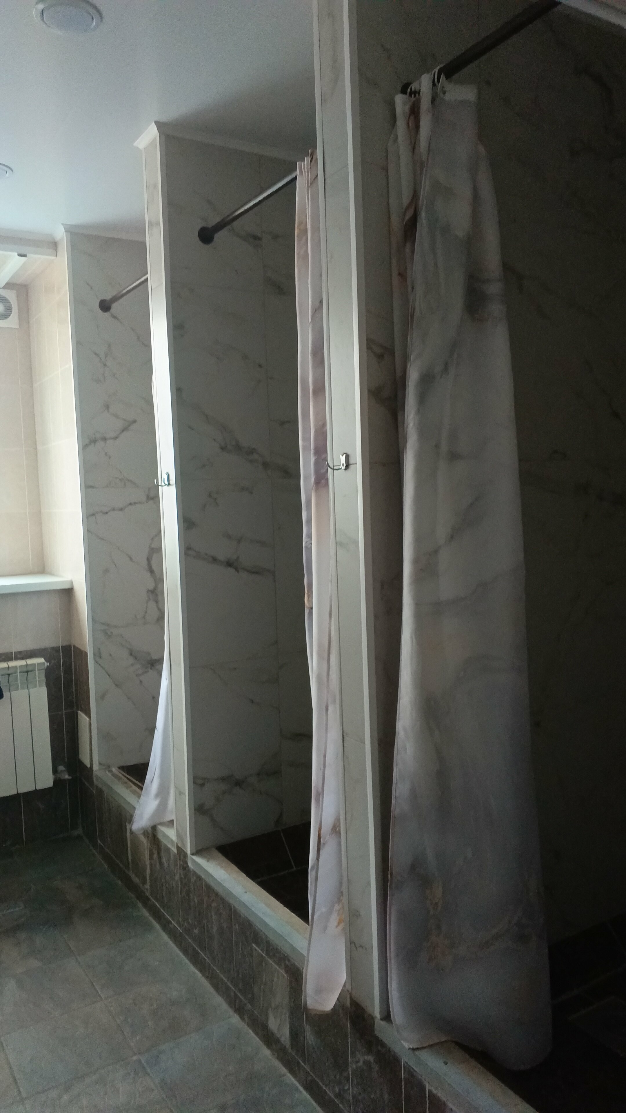 Кровать в общем 6-местном номере