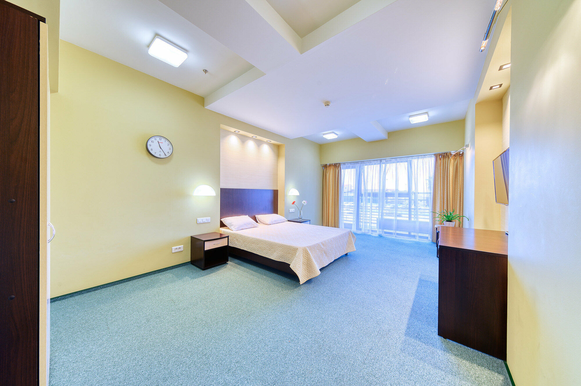 Двухместный с 1 двуспальной кроватью