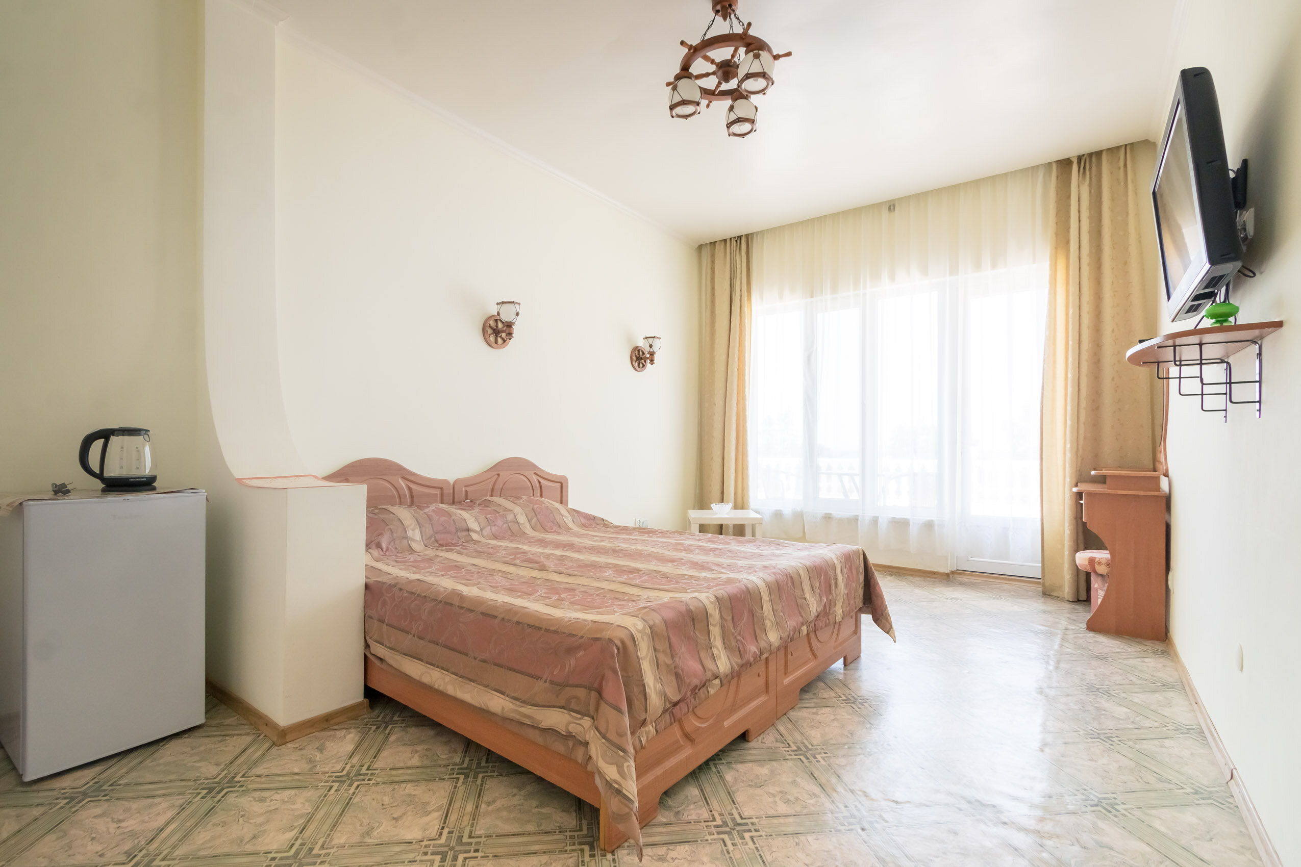 Трехместный номер с видом на море