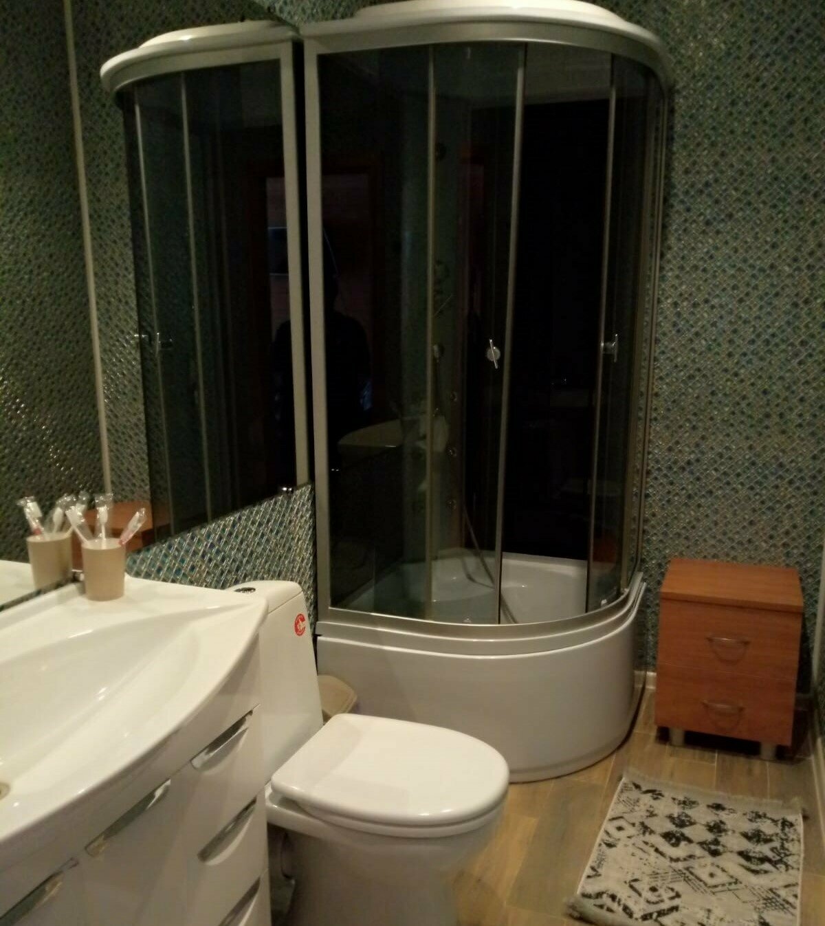 Улучшенный четырехместный номер