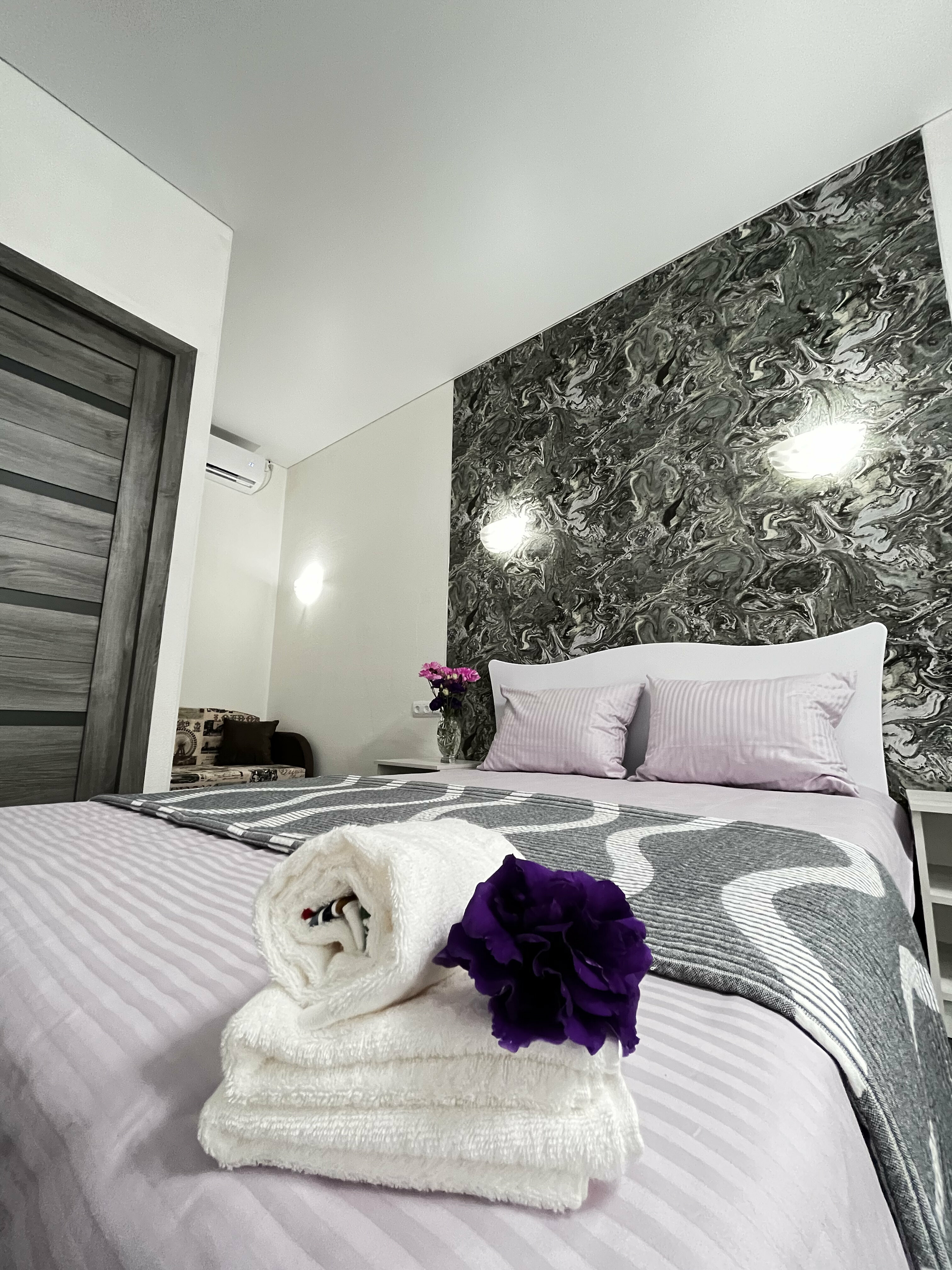 Уютные трёхместные апартаменты возле моря