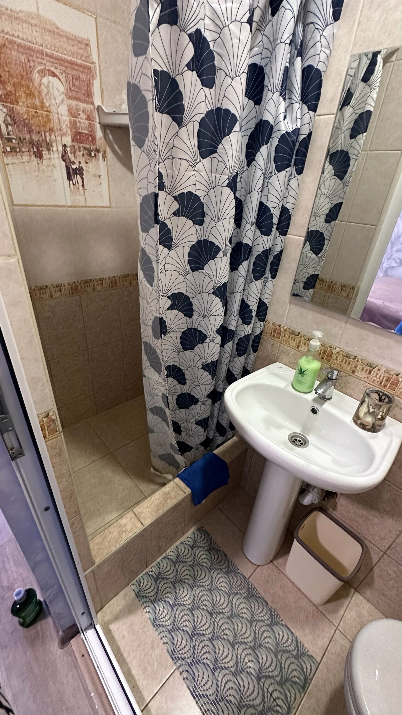 Бюджетный трехместный номер