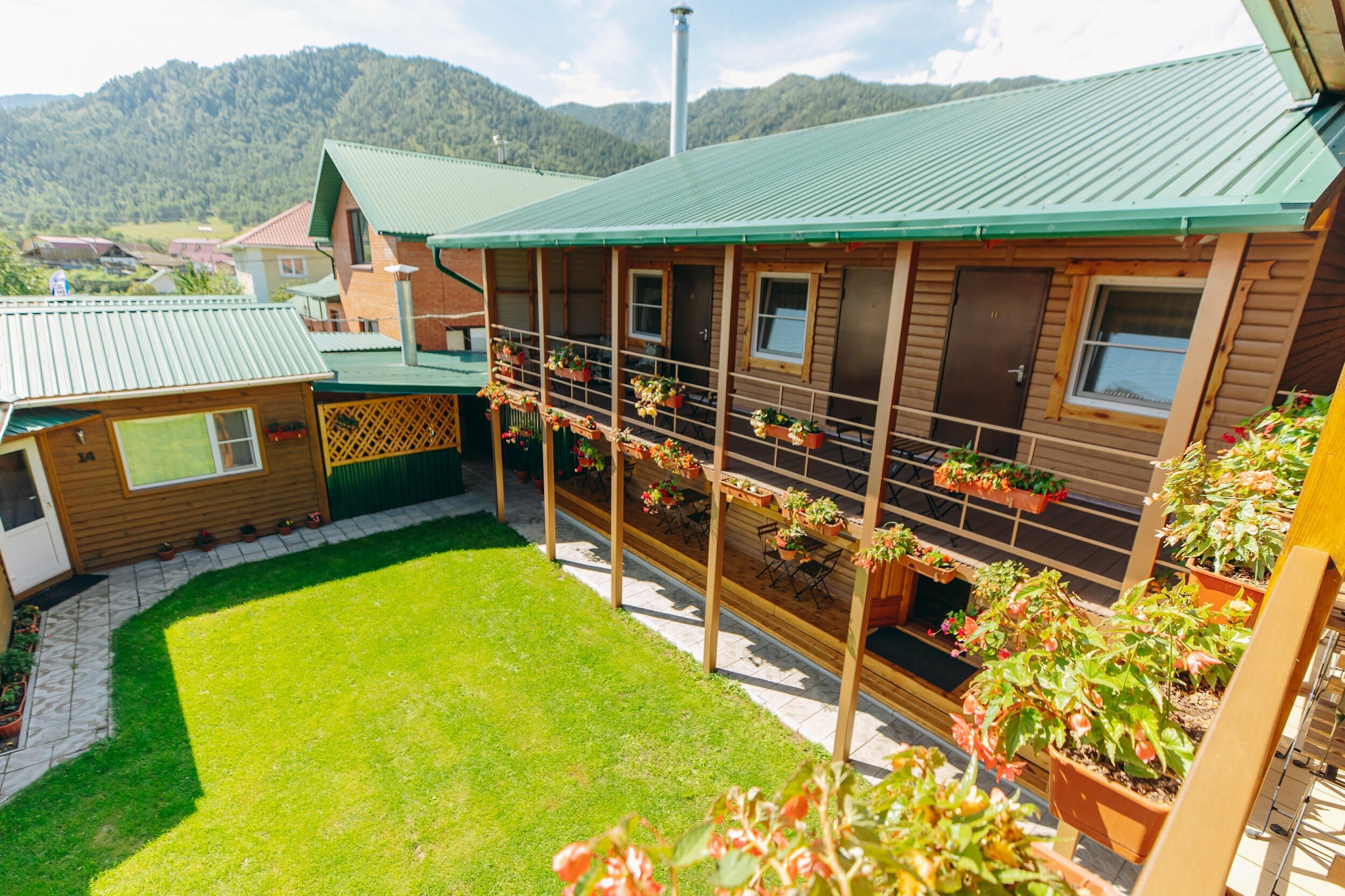 Cемейный номер с собственной ванной комнатой