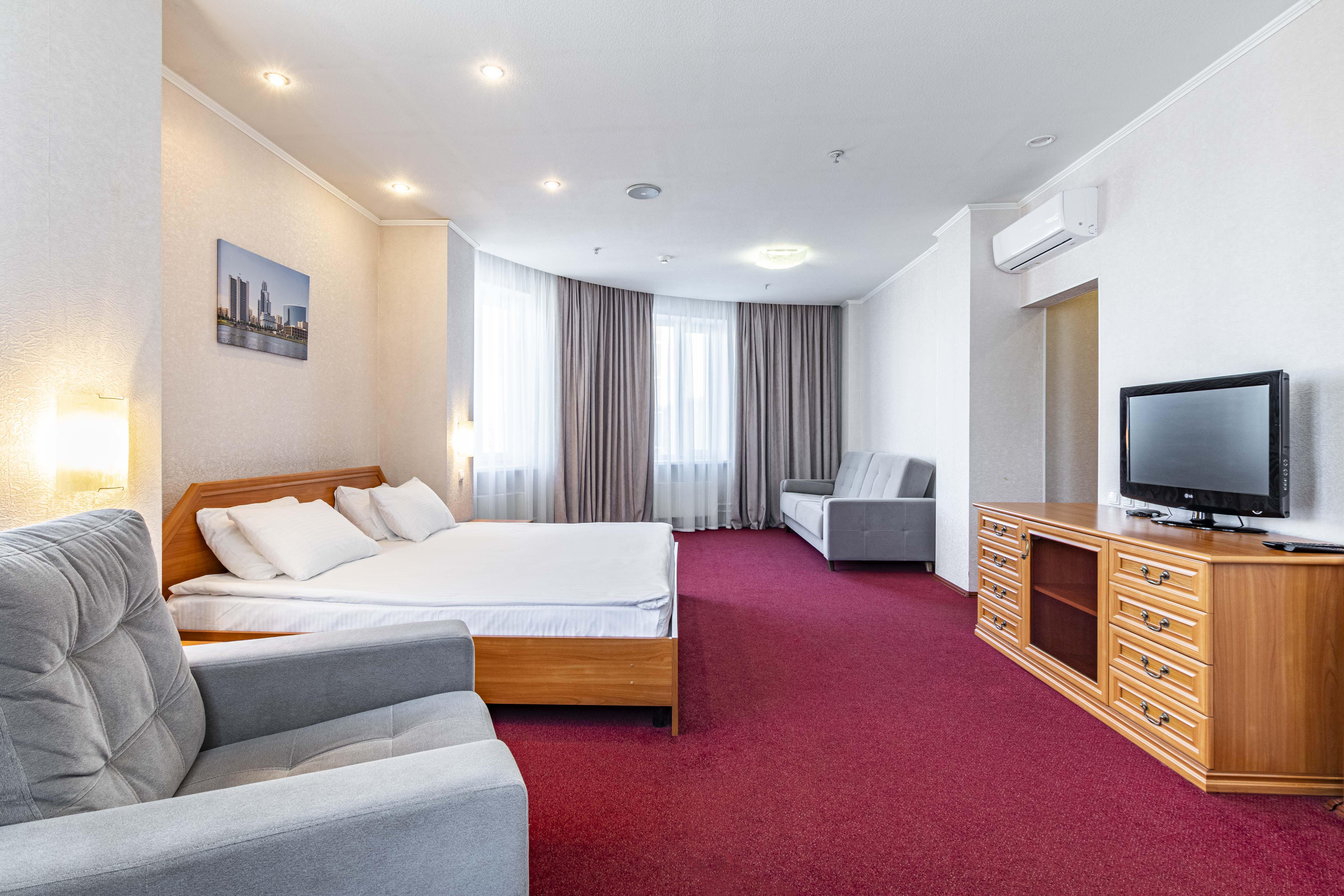 Полулюкс с кроватью размера «king-size»