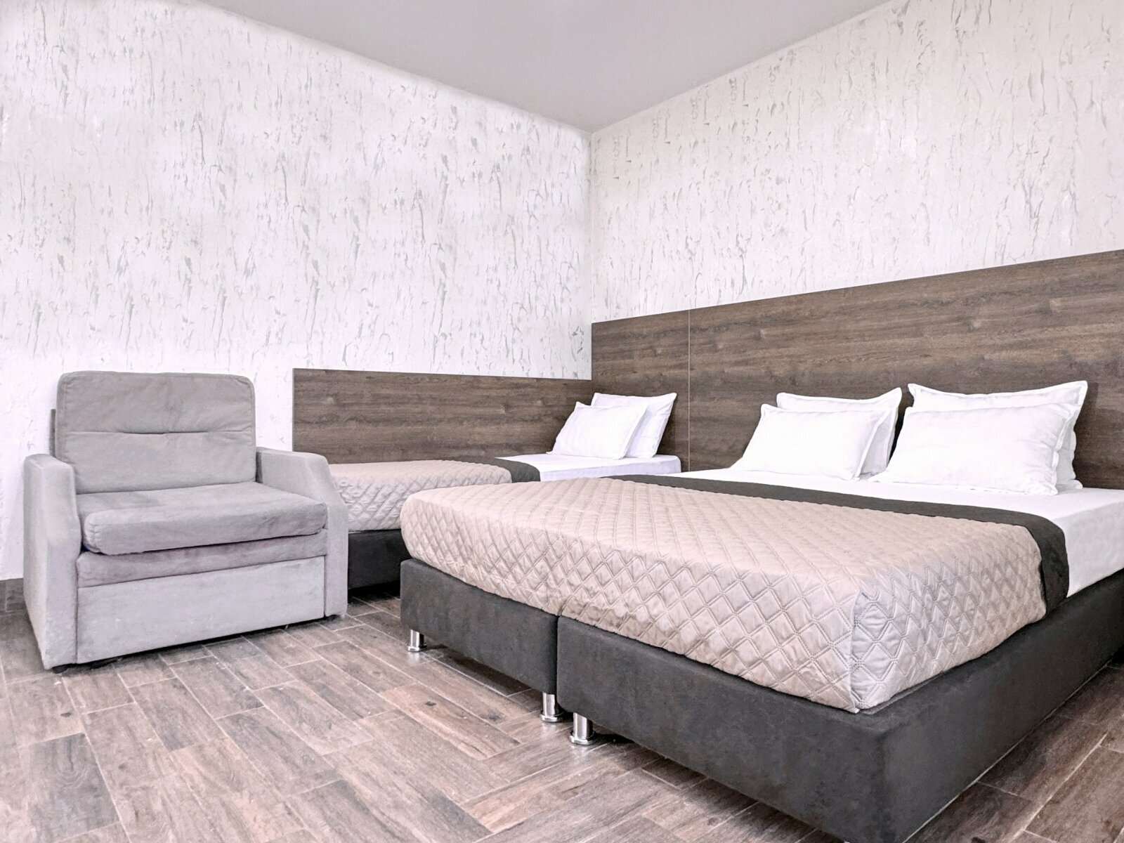 4-х мест Супериор с общей террасой