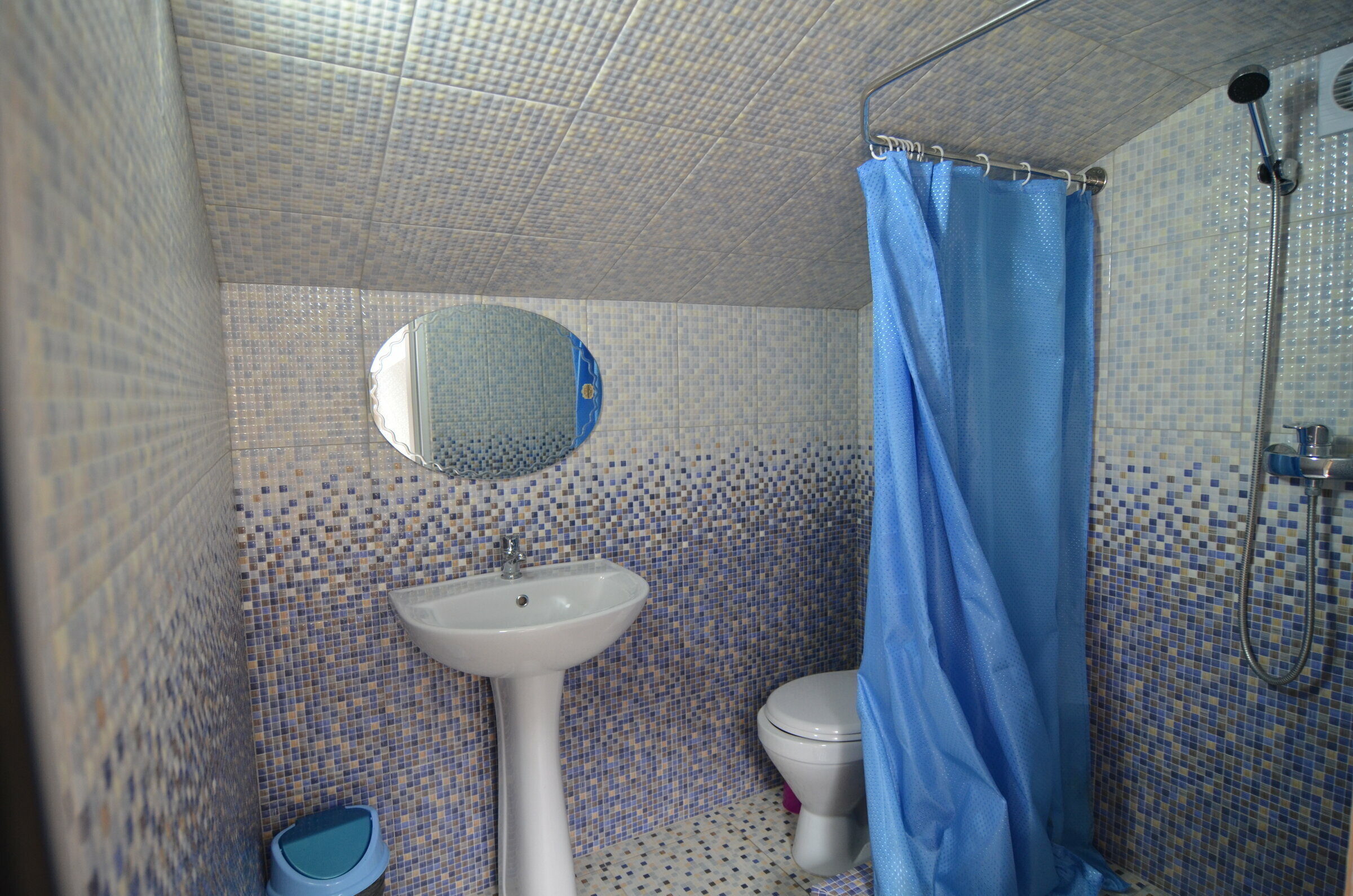 Четырехместный номер эконом-класса