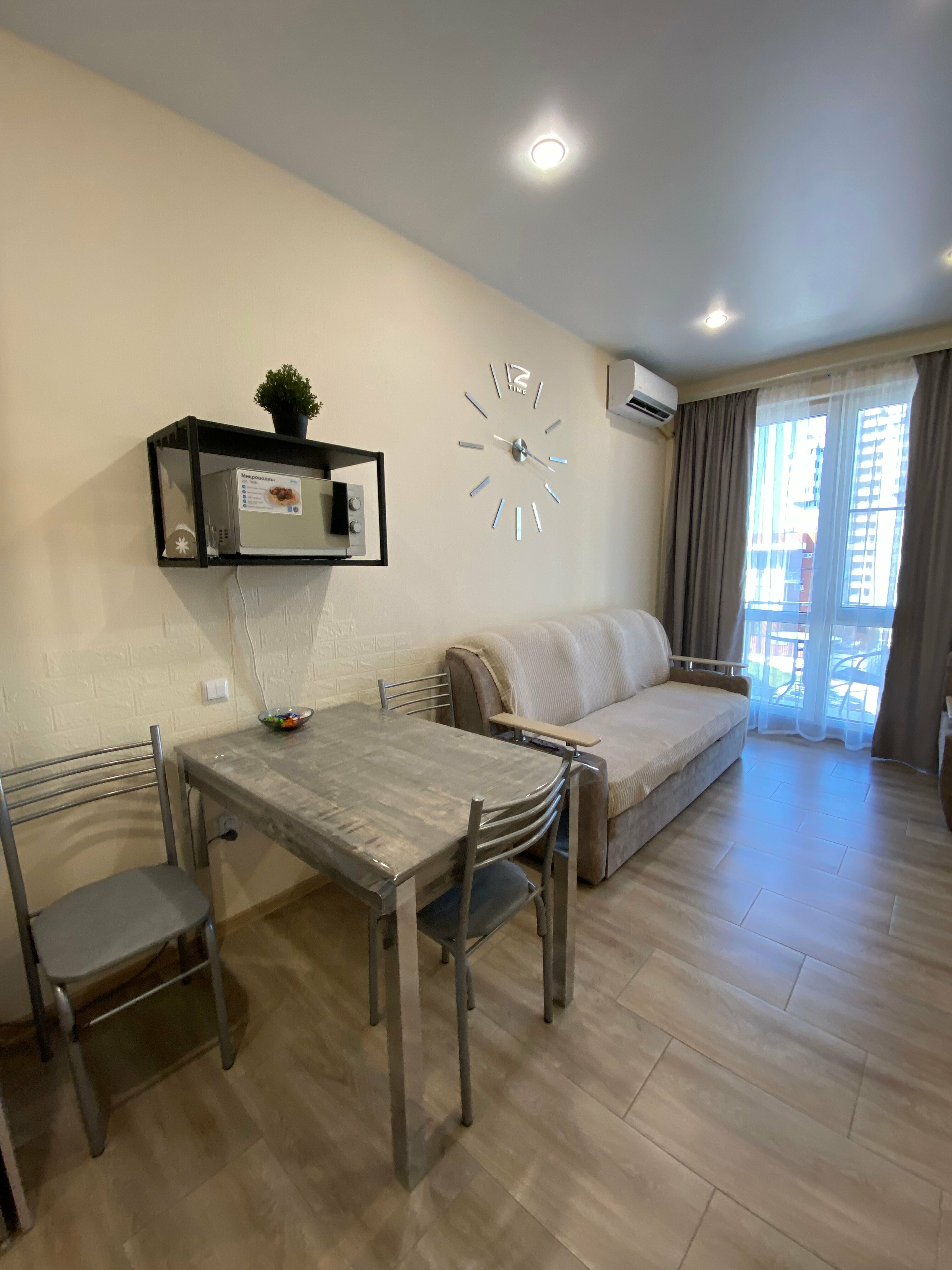 Четырехместный номер с видом на море