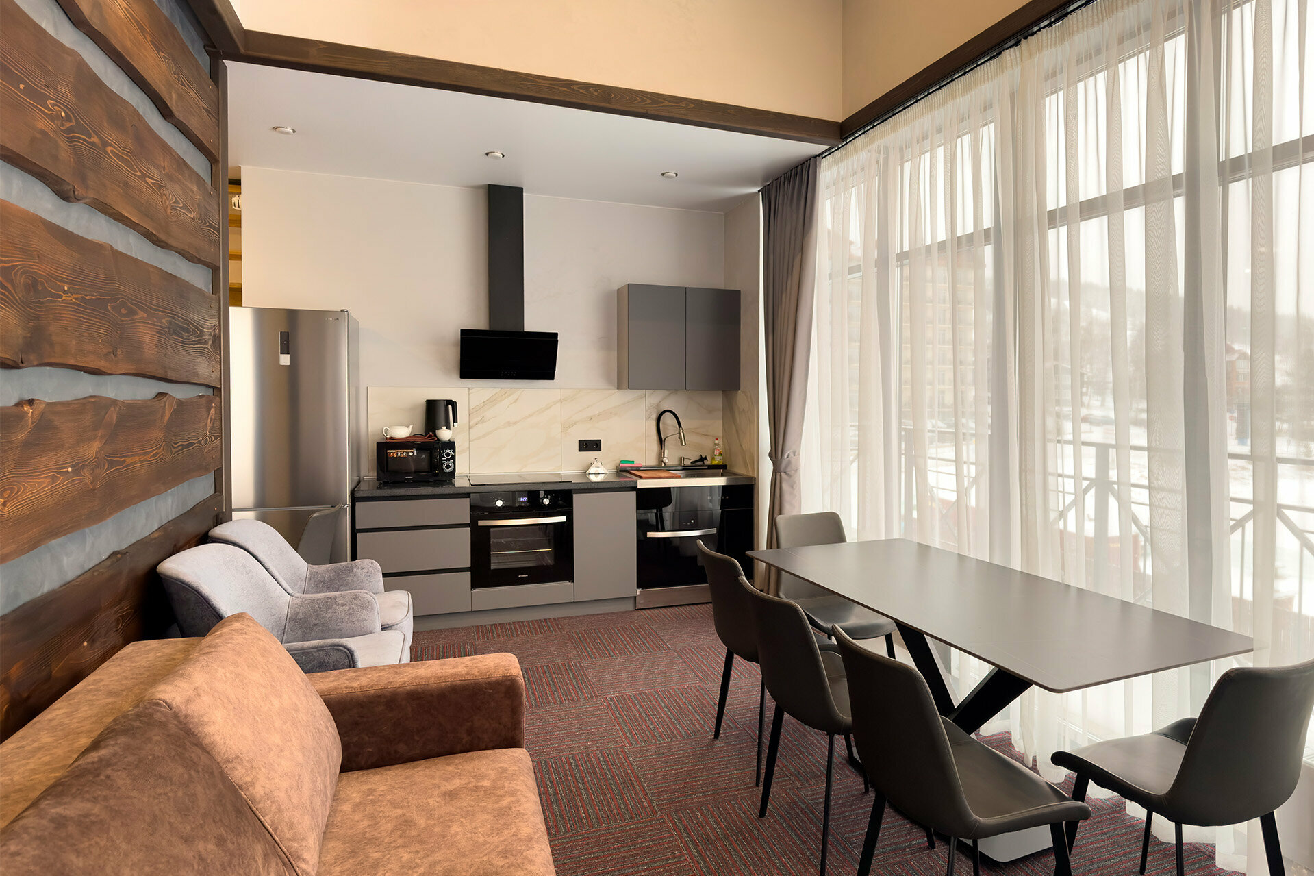 Семейный люкс с 3 спальными комнатами