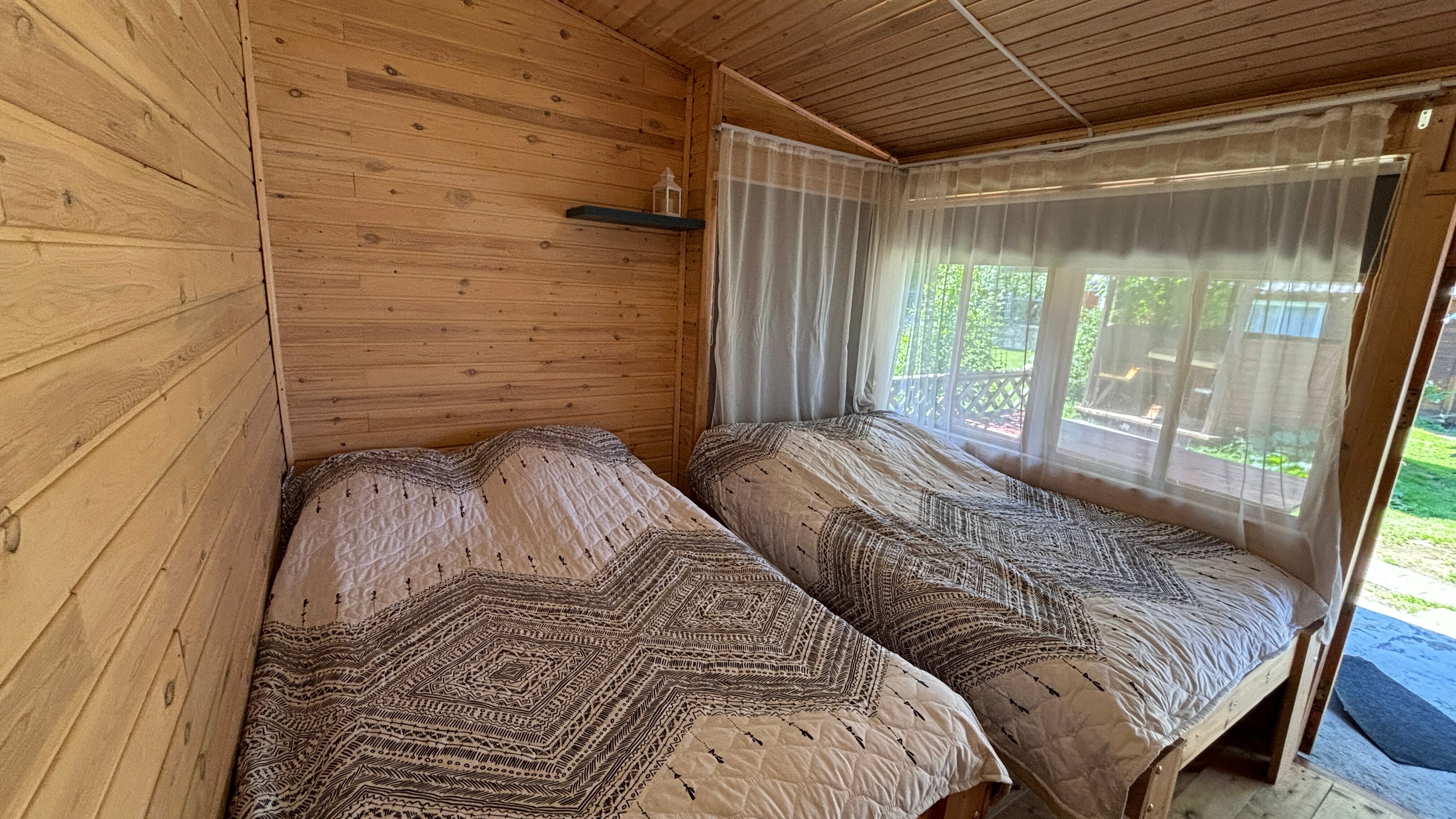 Четырехместный номер эконом-класса