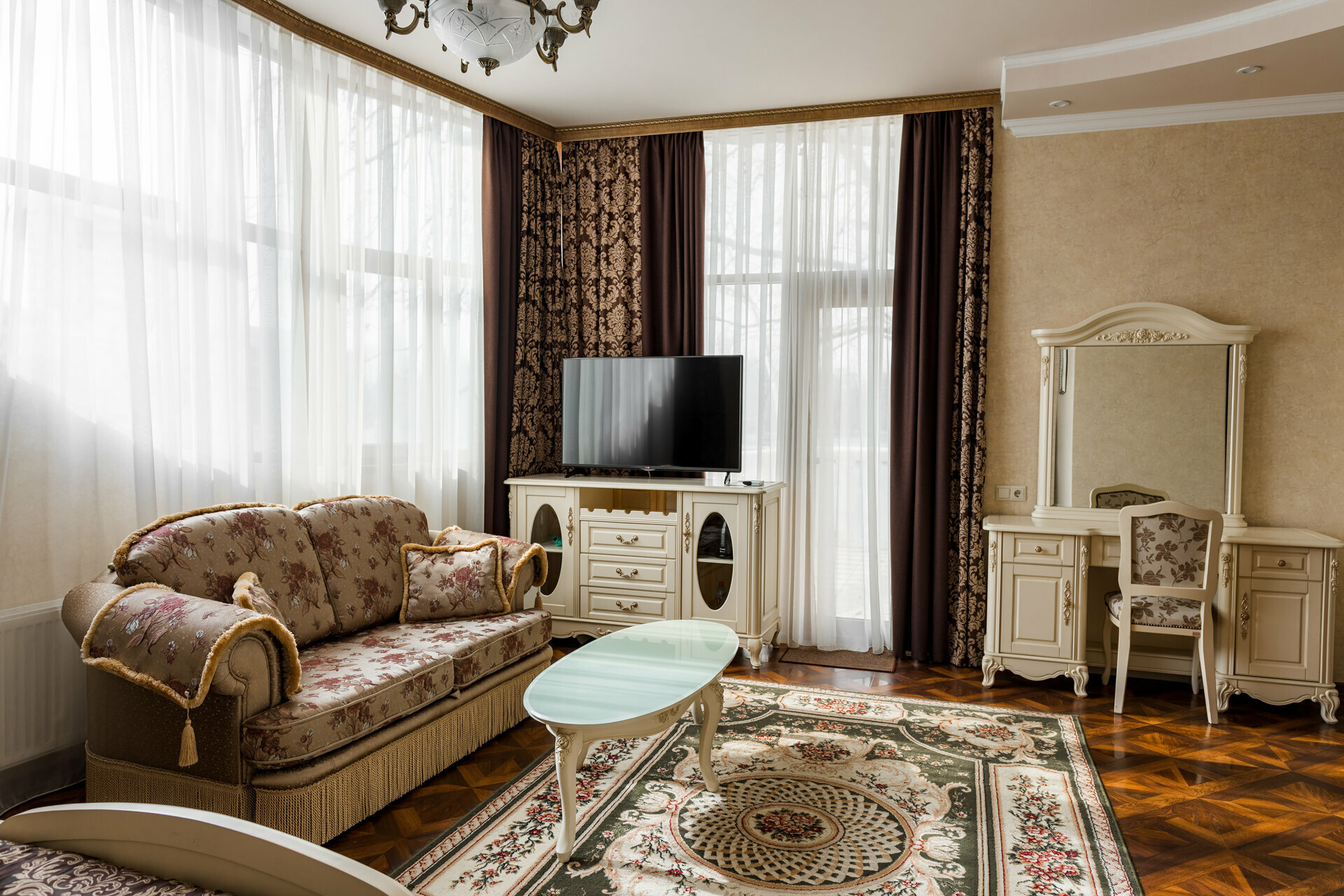 Двухместный номер с 1 кроватью и балконом