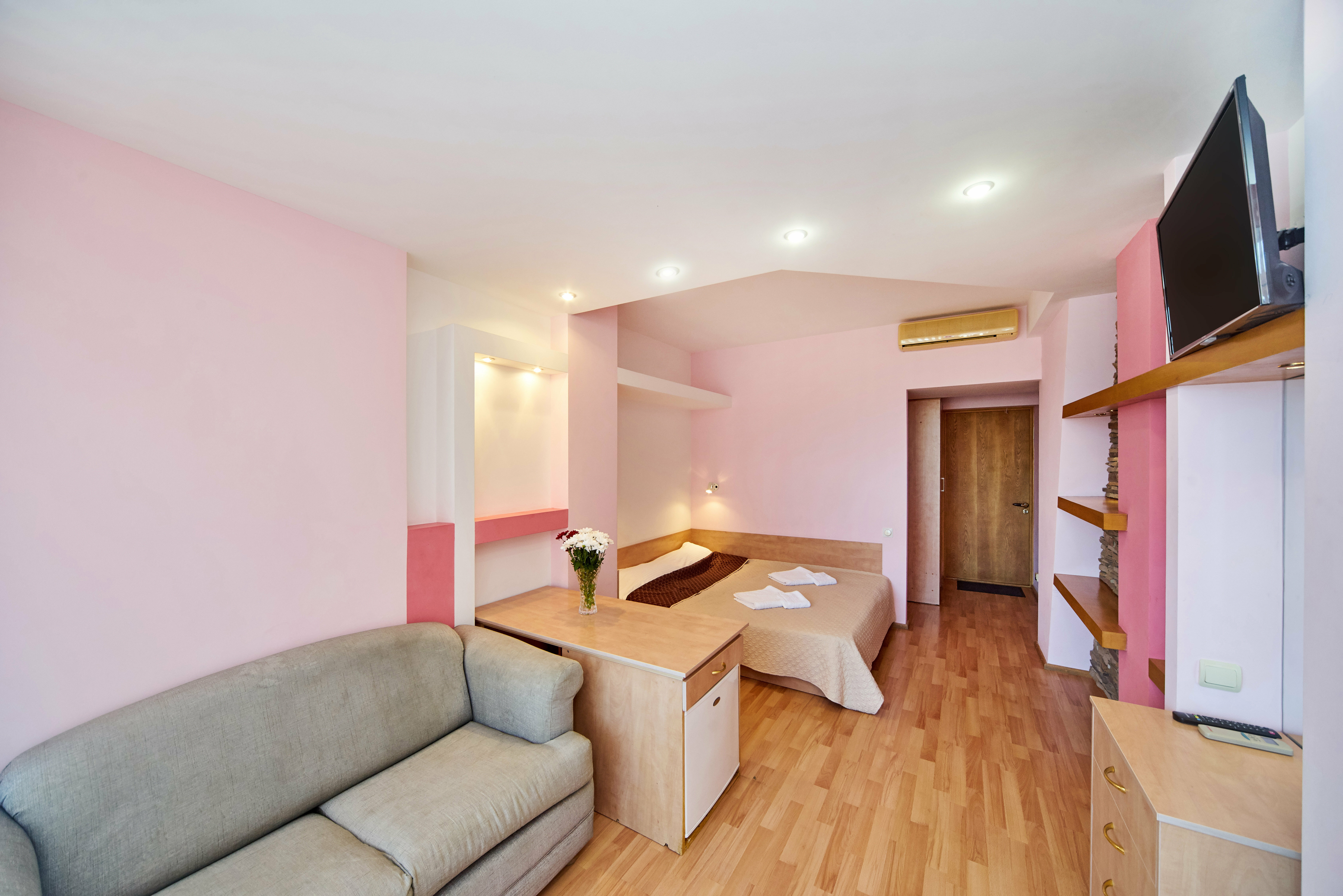 Полулюкс с частичным видом на море