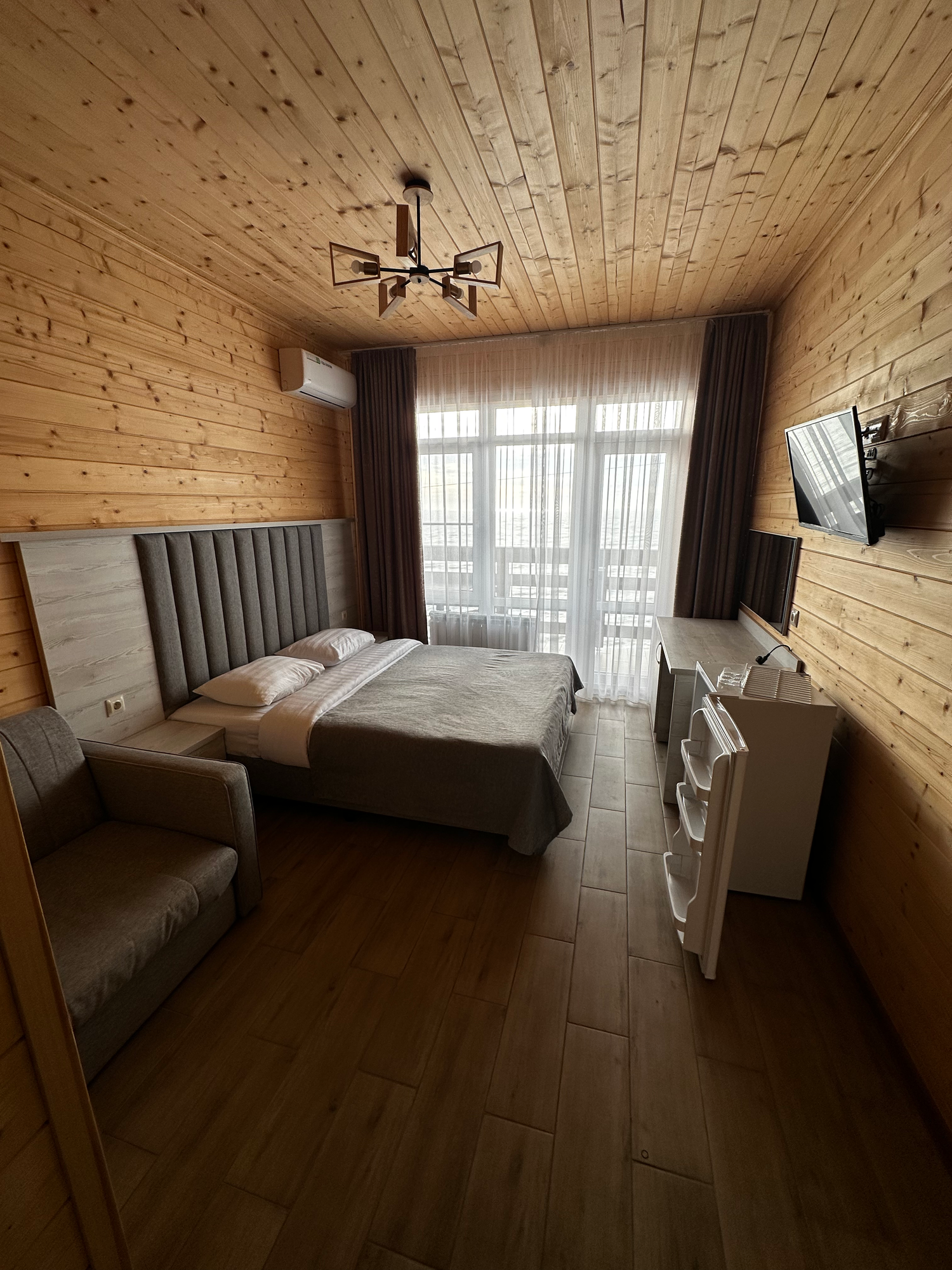 Трехместный номер с видом на море